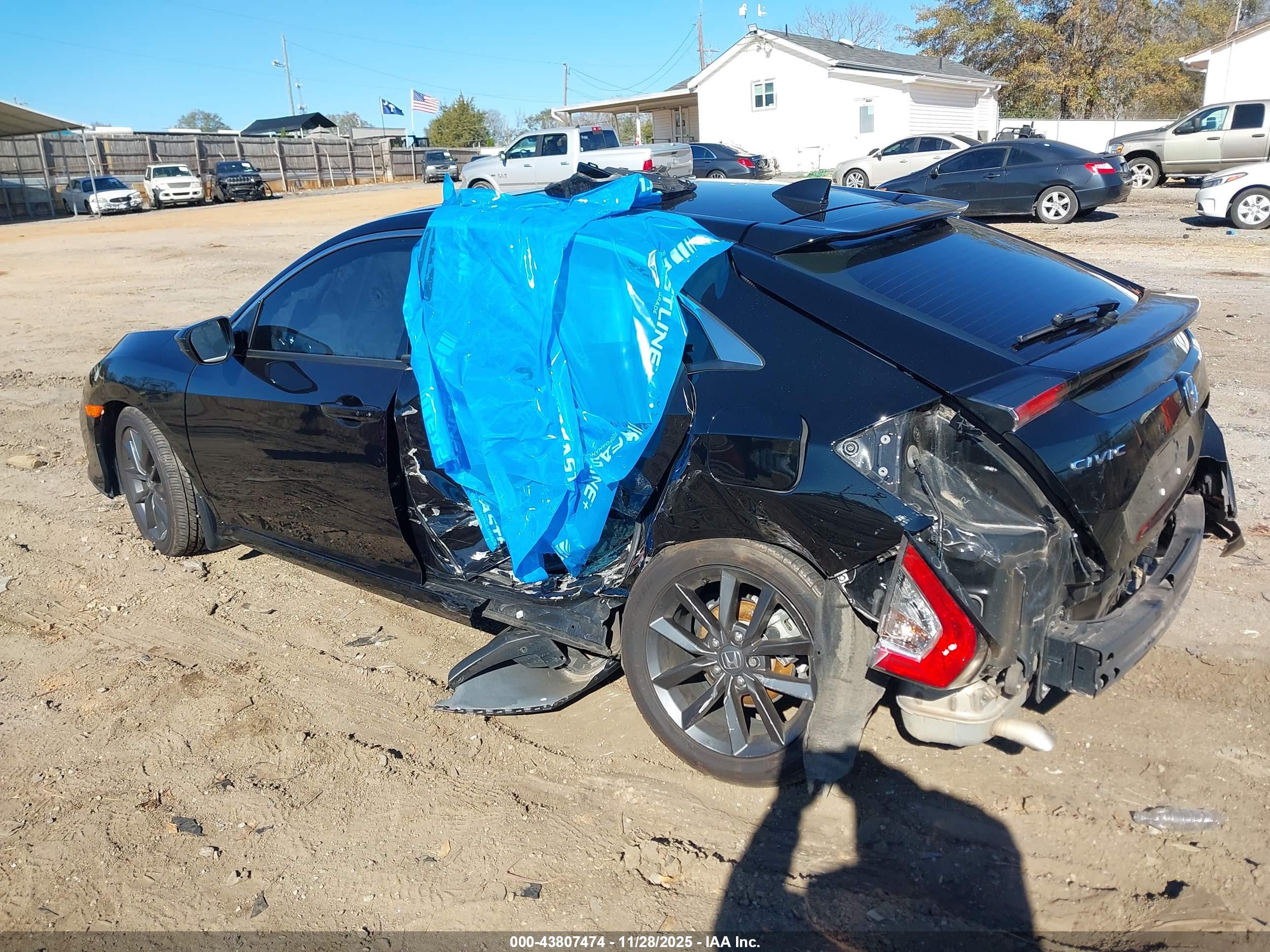 HONDA CIVIC image 3