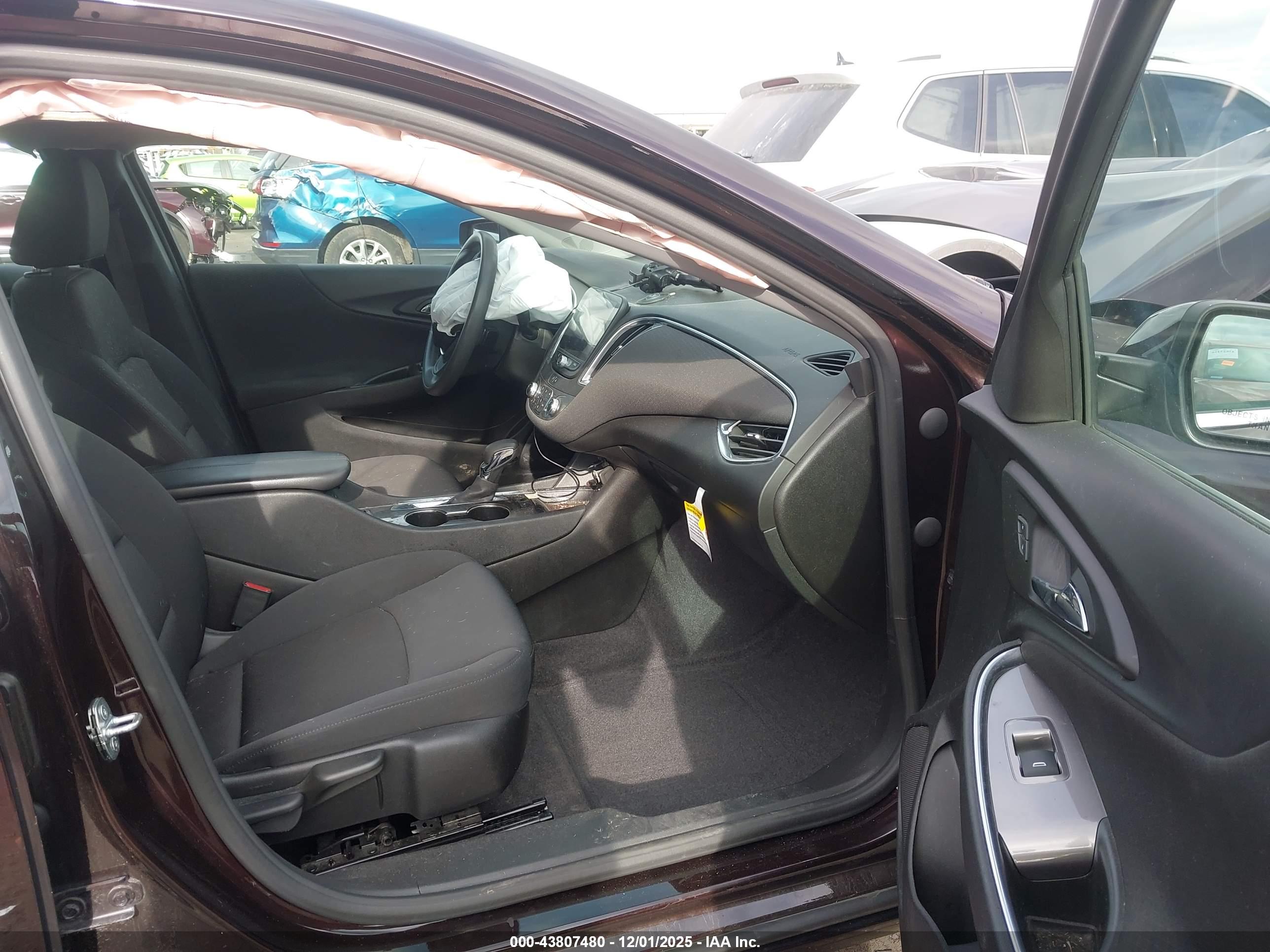 CHEVROLET MALIBU image 5