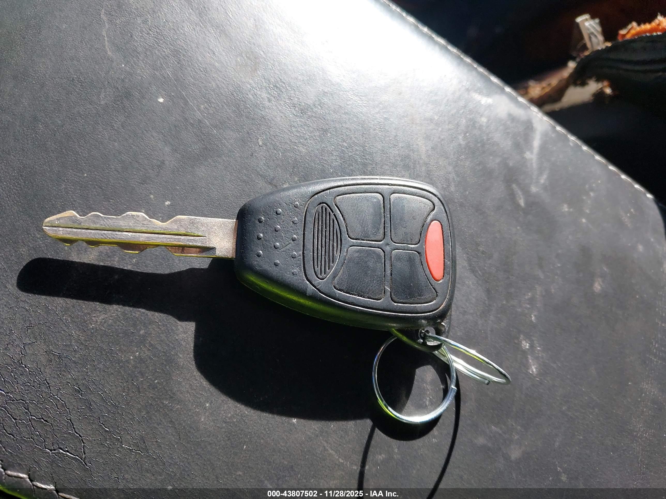 JEEP LIBERTY image 11