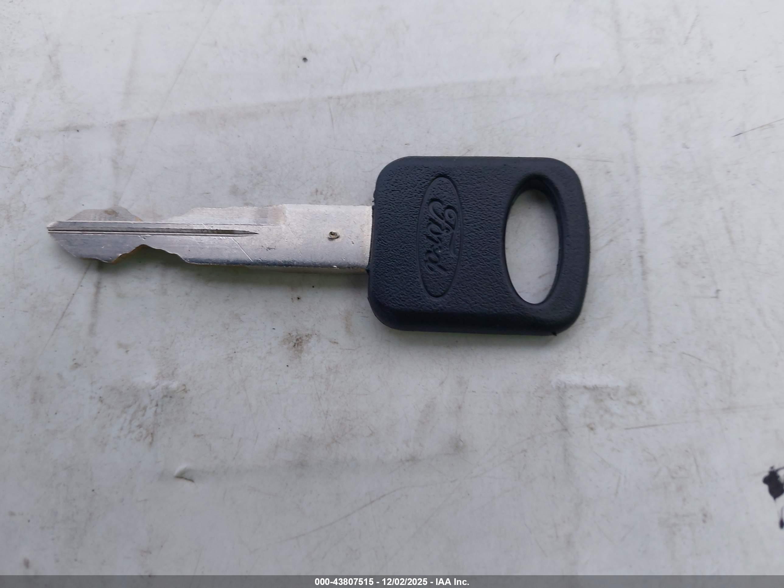 FORD UTILITY image 11