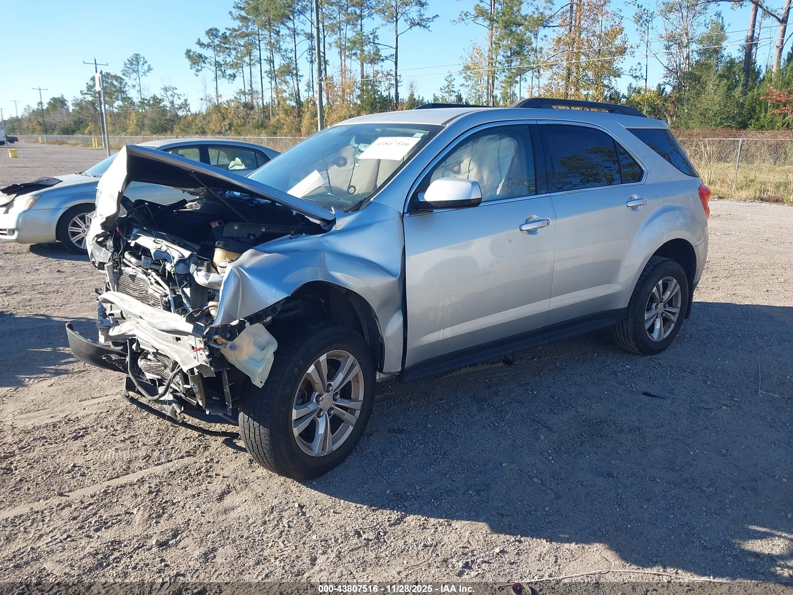 CHEVROLET EQUINOX image 2