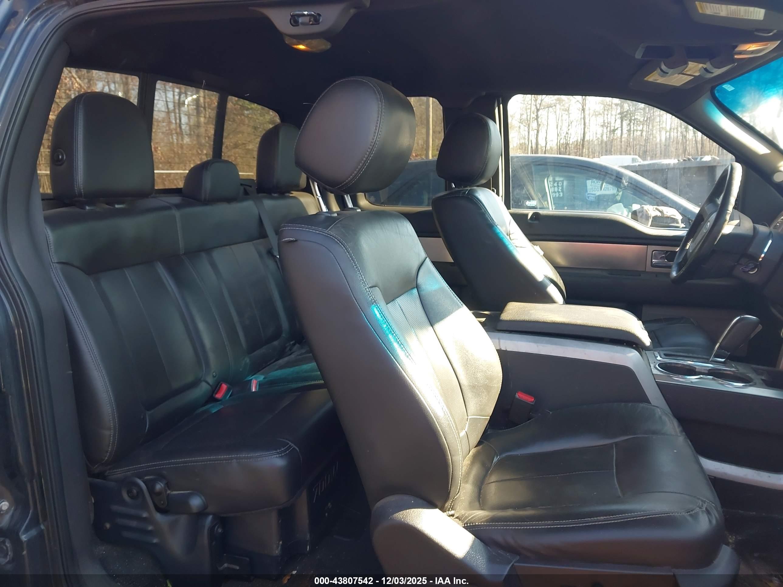 FORD F-150 image 8