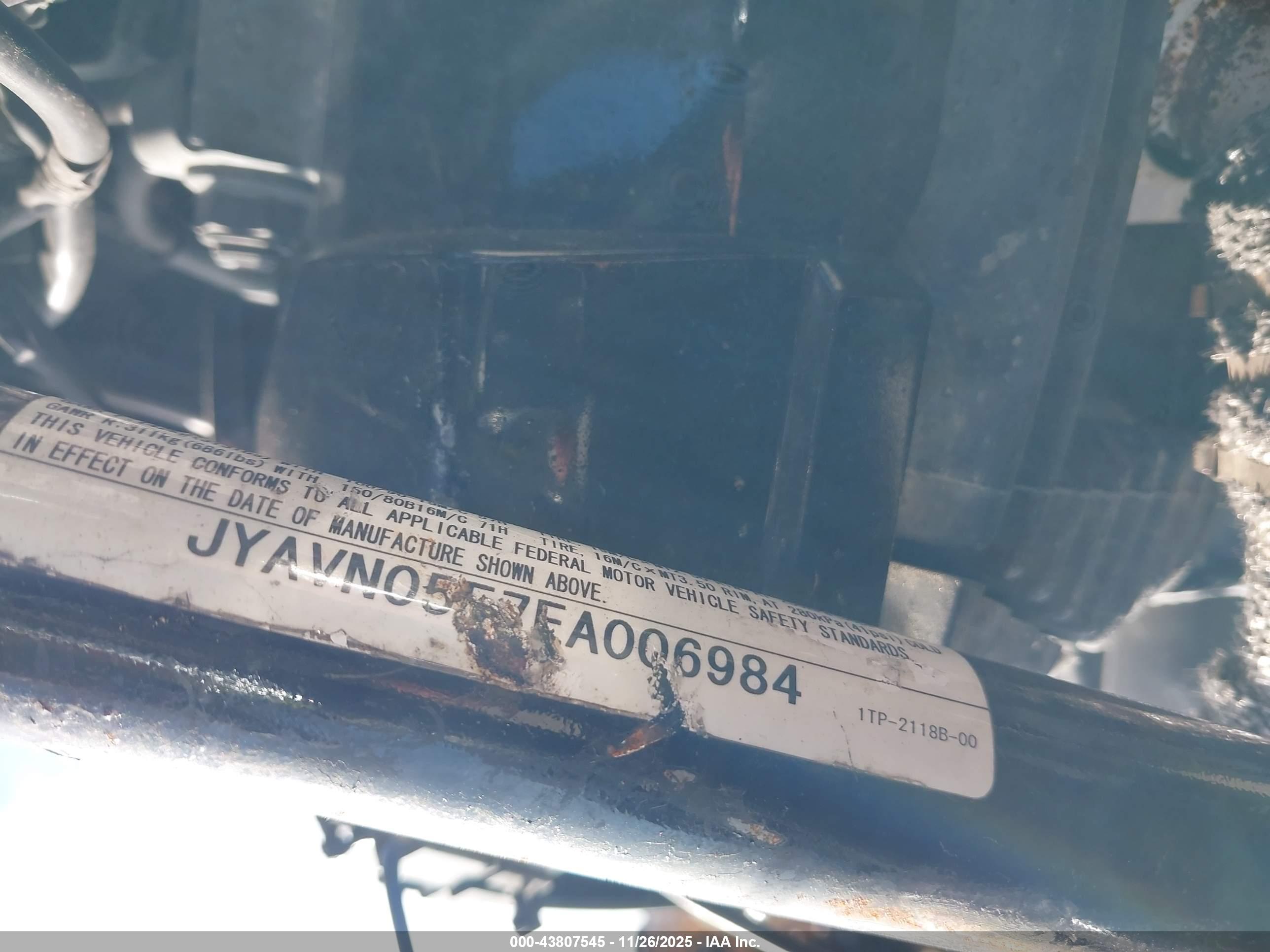 YAMAHA XVS950 image 10