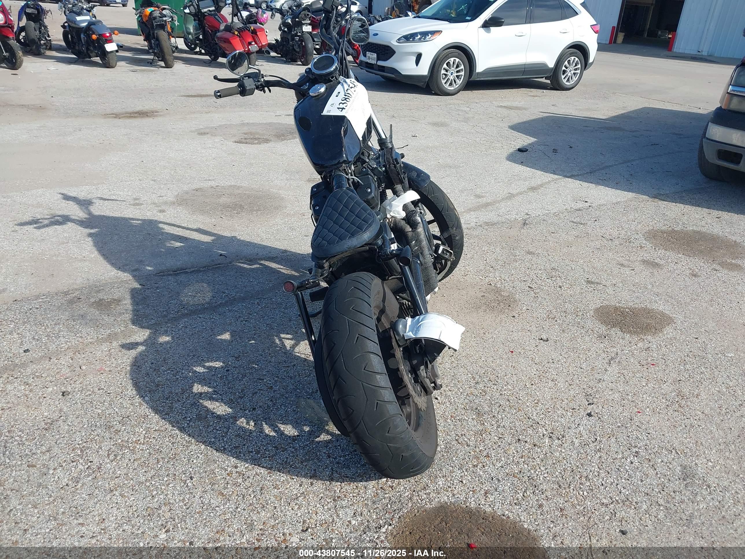 YAMAHA XVS950 image 6