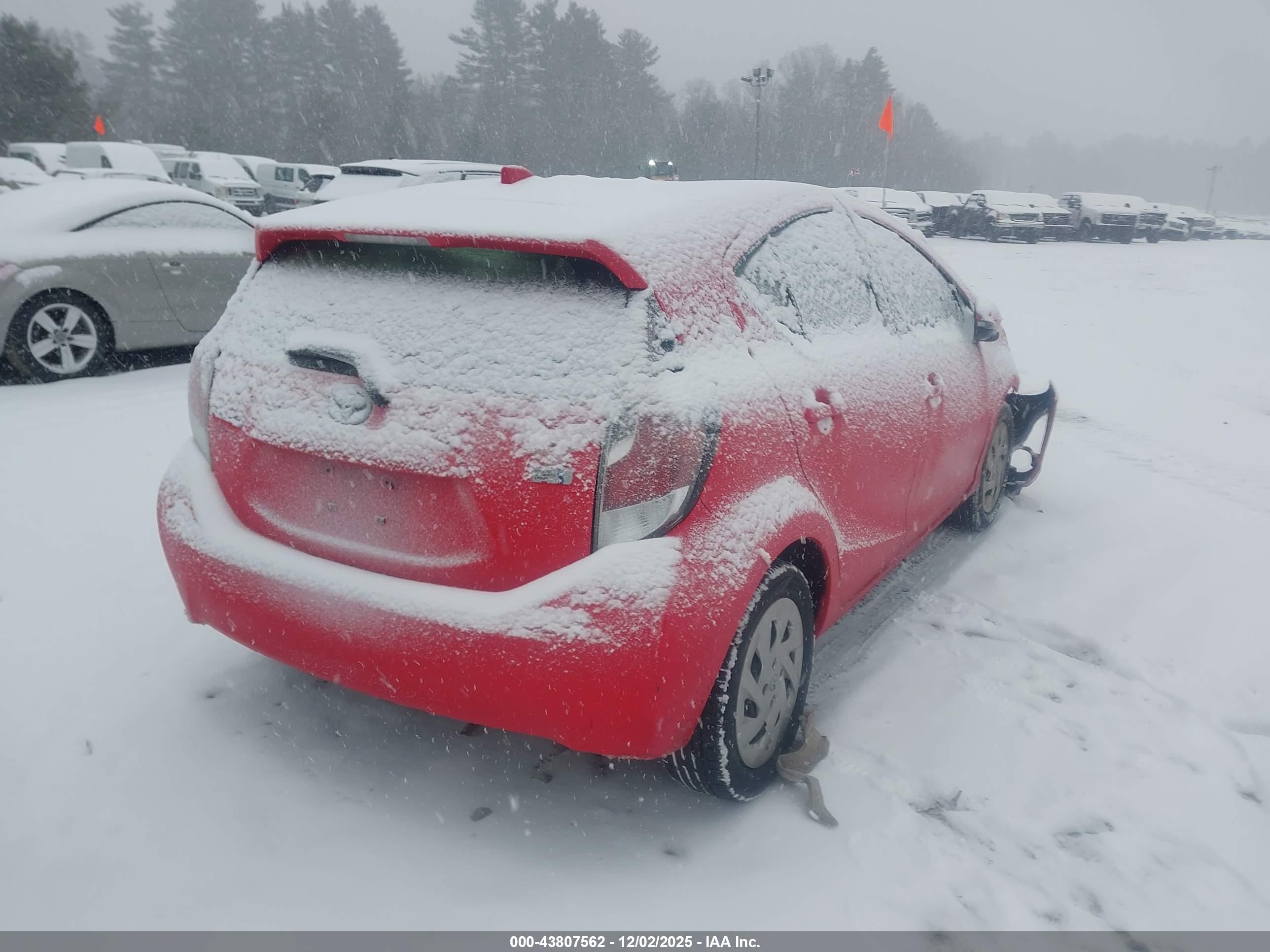 TOYOTA PRIUS image 4
