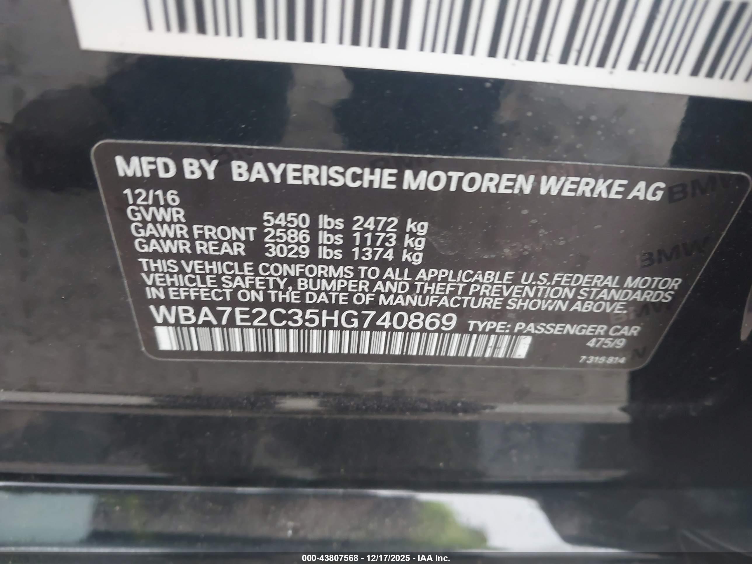 BMW 740I image 9