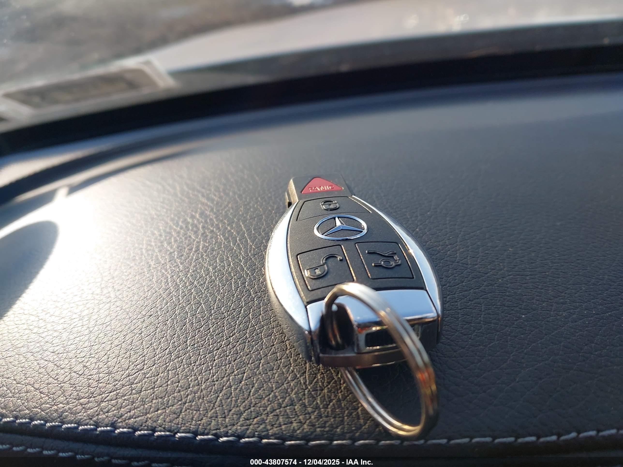 MERCEDES-BENZ C image 11