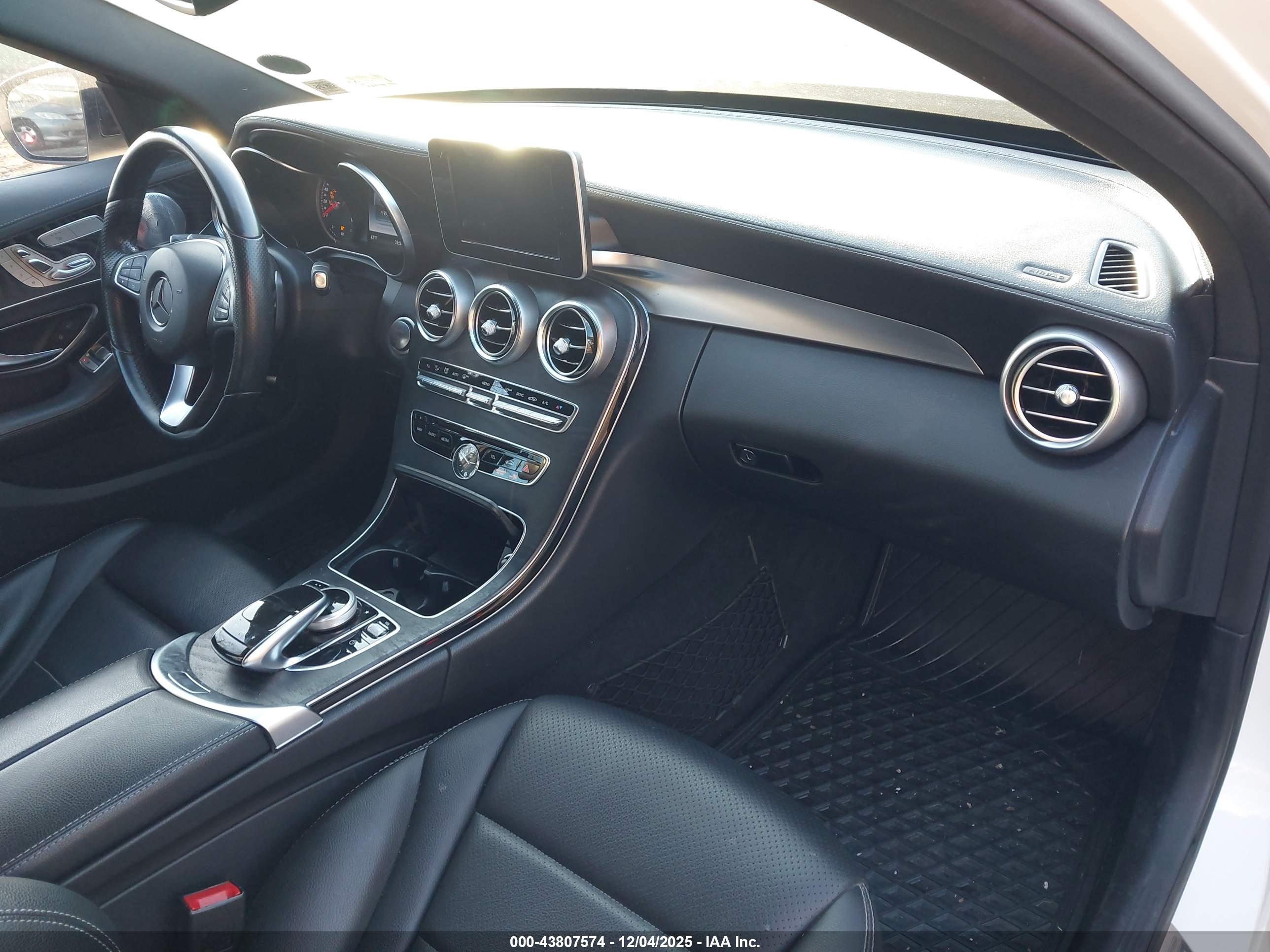 MERCEDES-BENZ C image 5