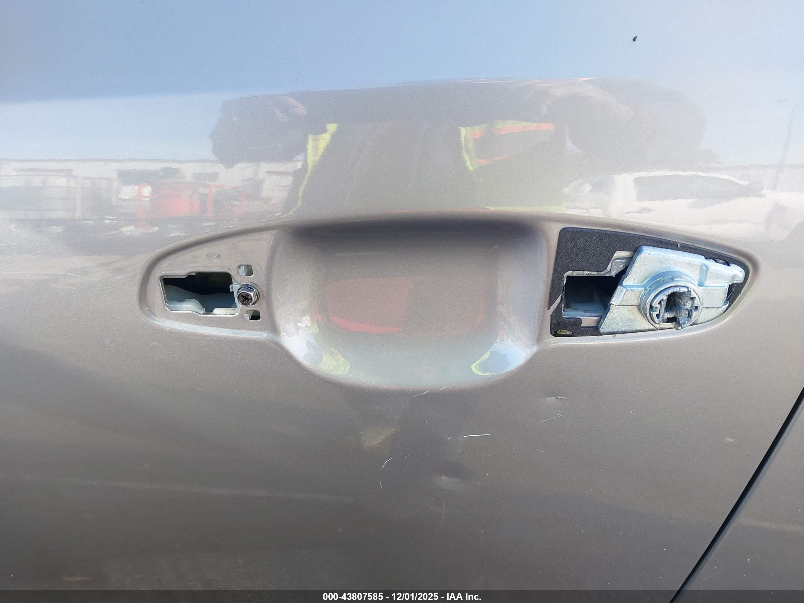 KIA SPORTAGE image 6
