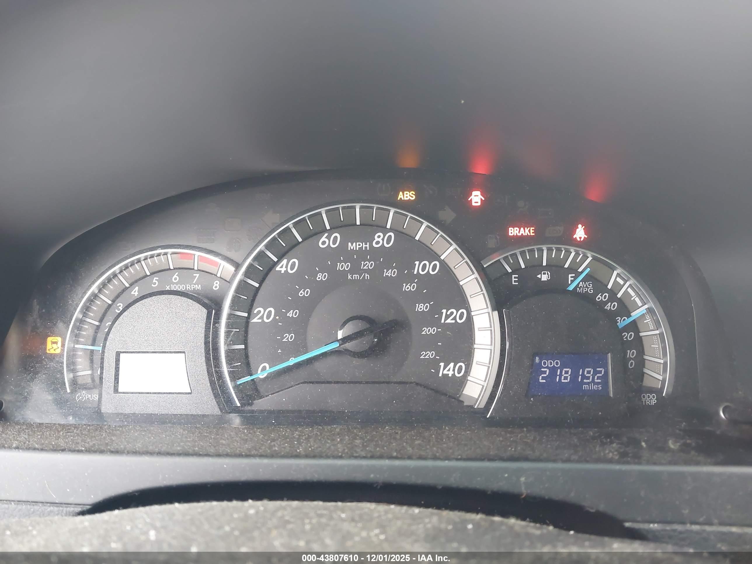 TOYOTA CAMRY image 7
