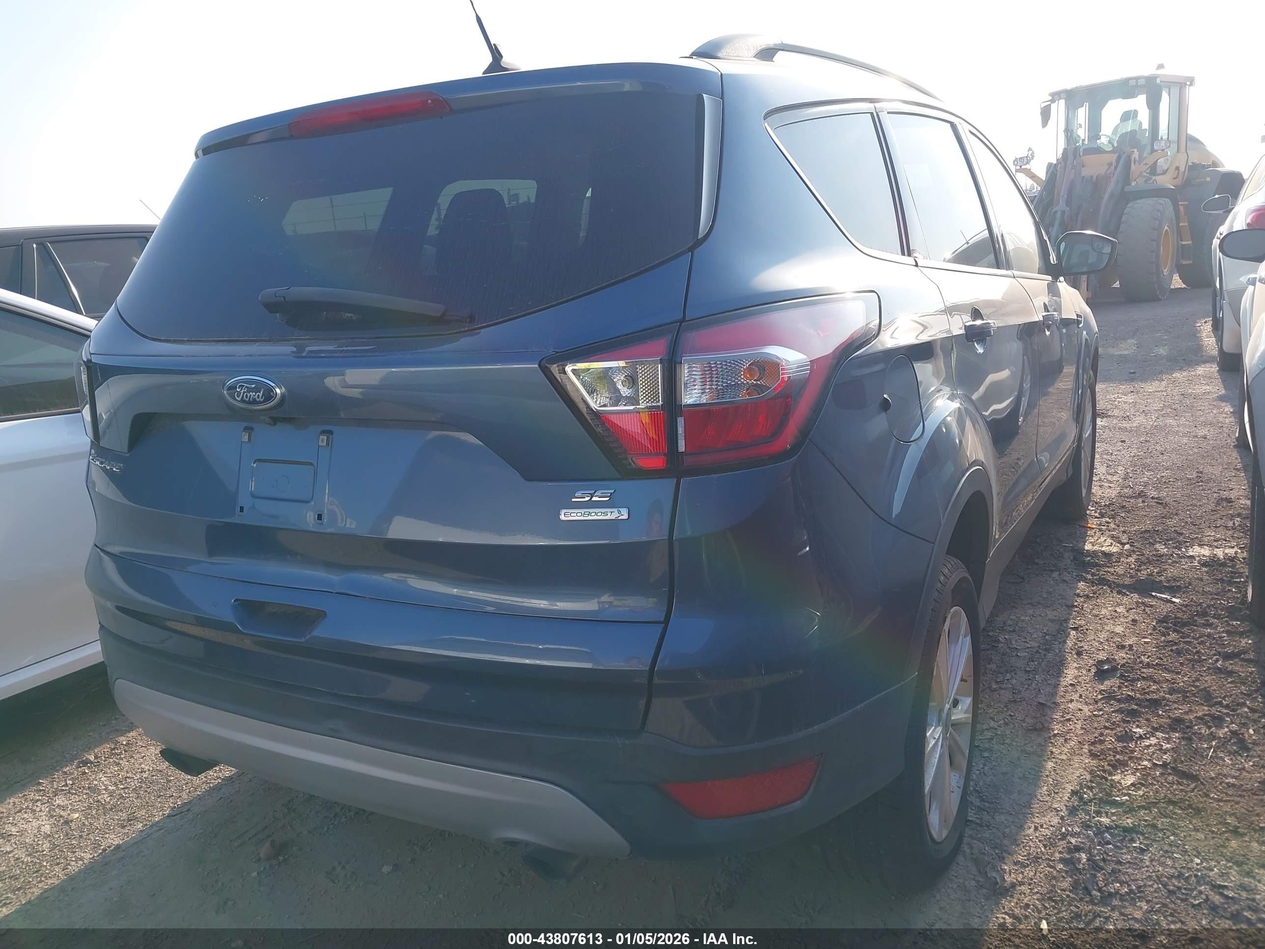 FORD ESCAPE image 4
