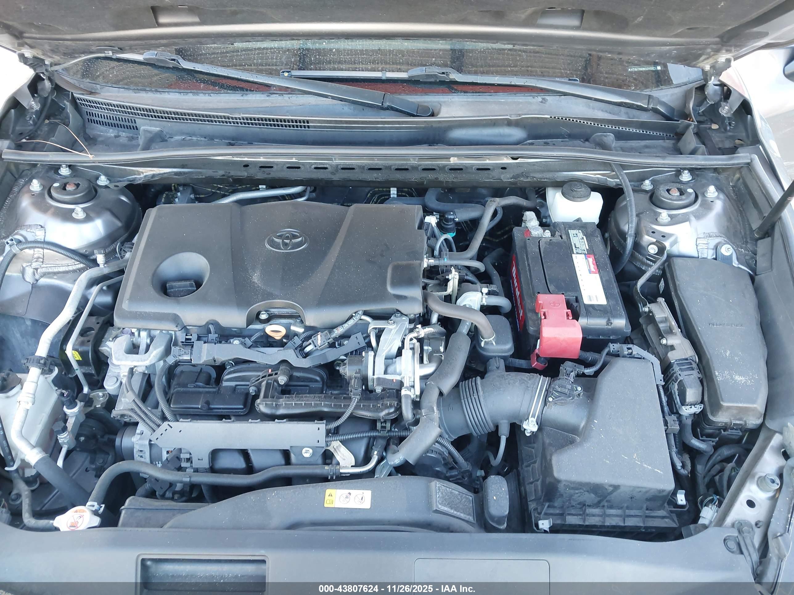 TOYOTA CAMRY image 10