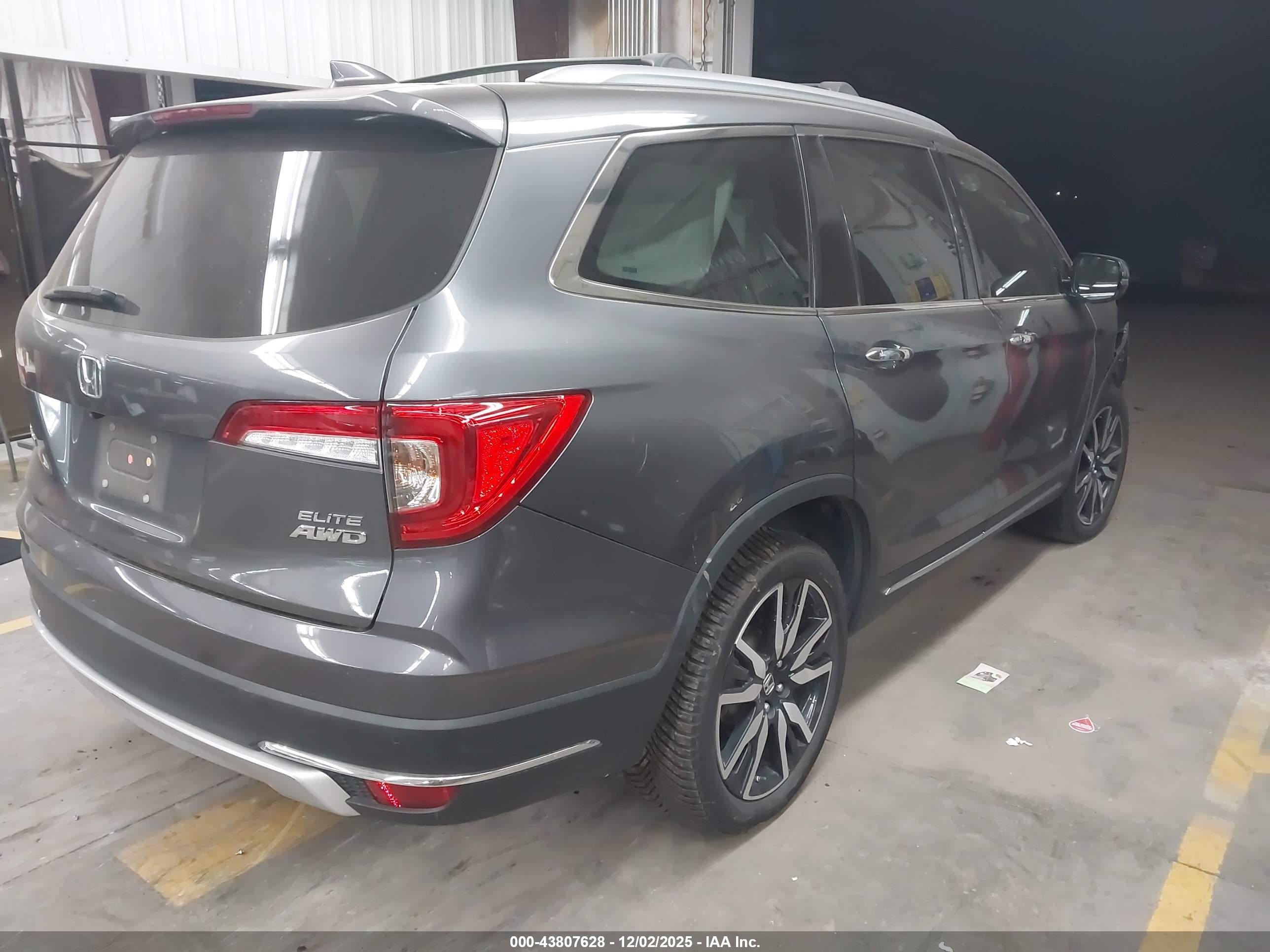 HONDA PILOT image 4