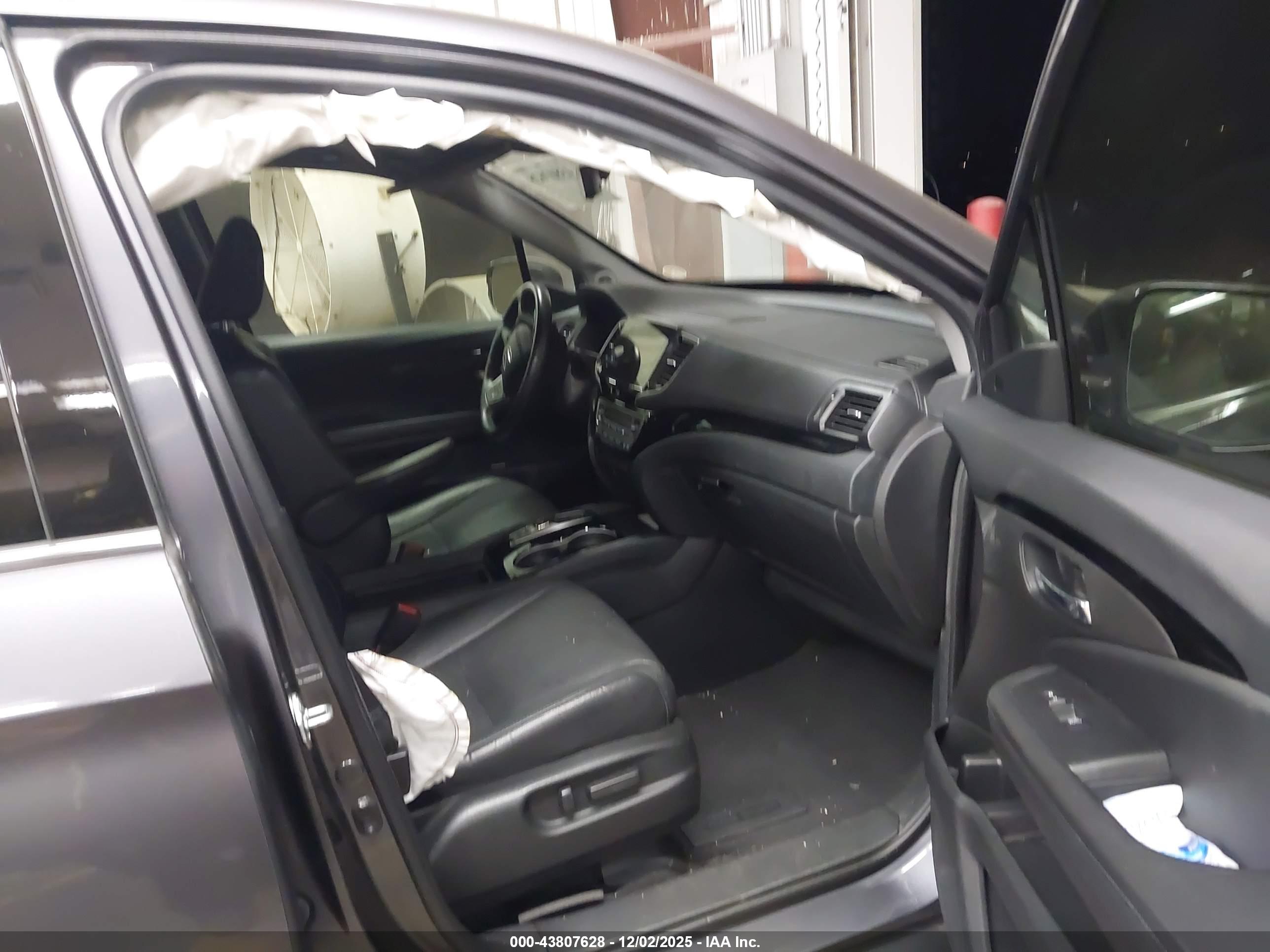HONDA PILOT image 5