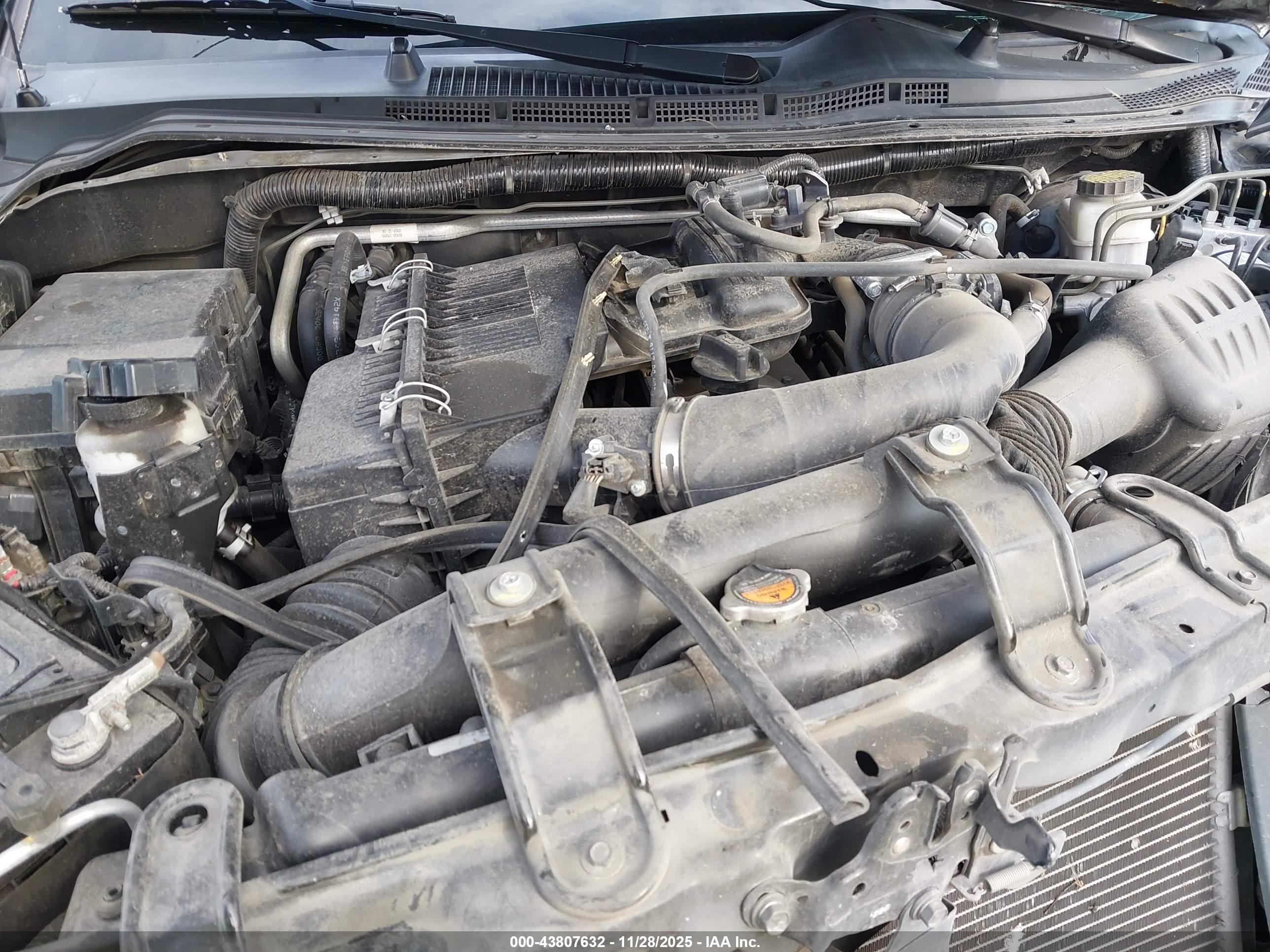 NISSAN FRONTIER image 10