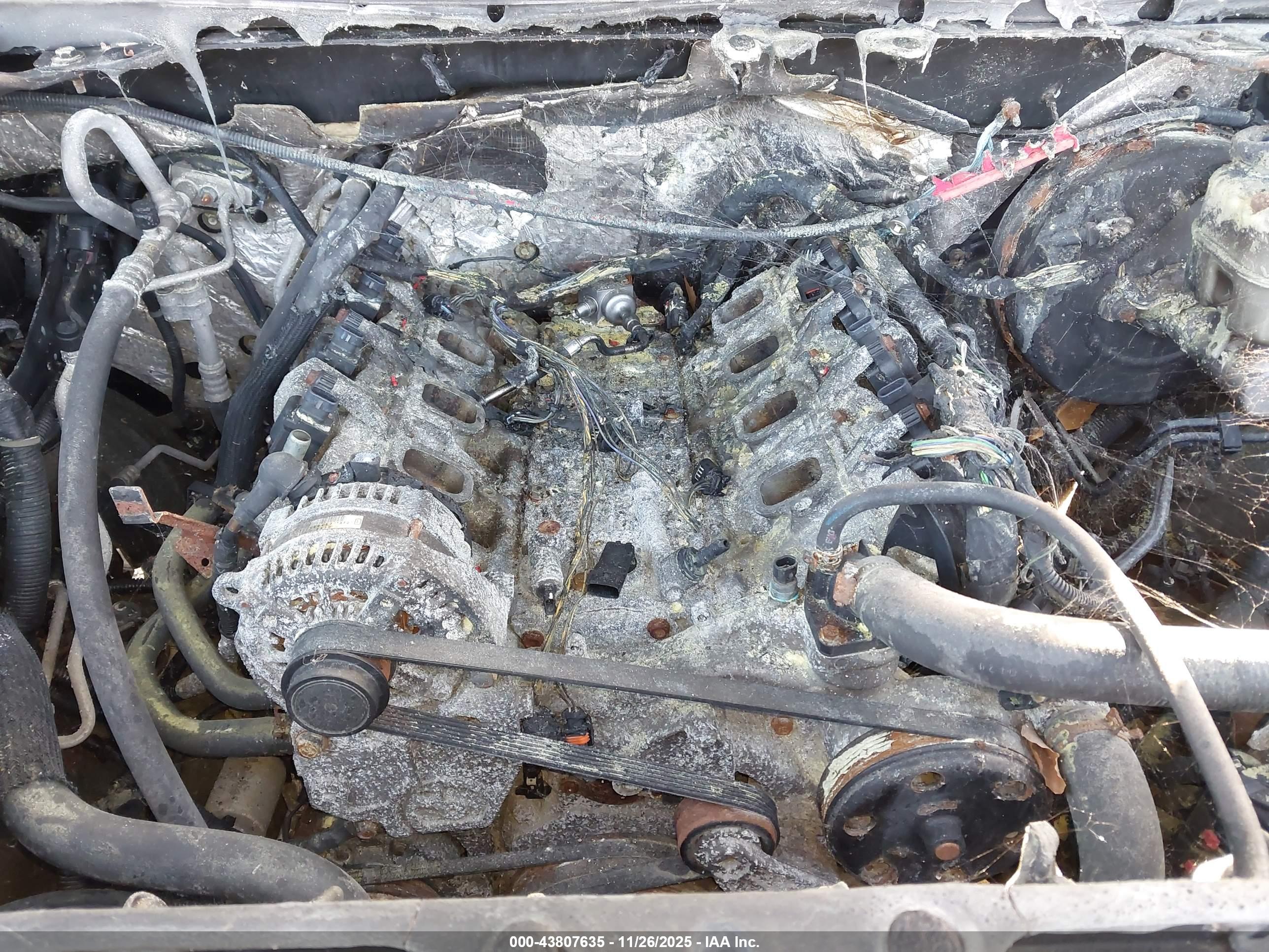 GMC YUKON image 6