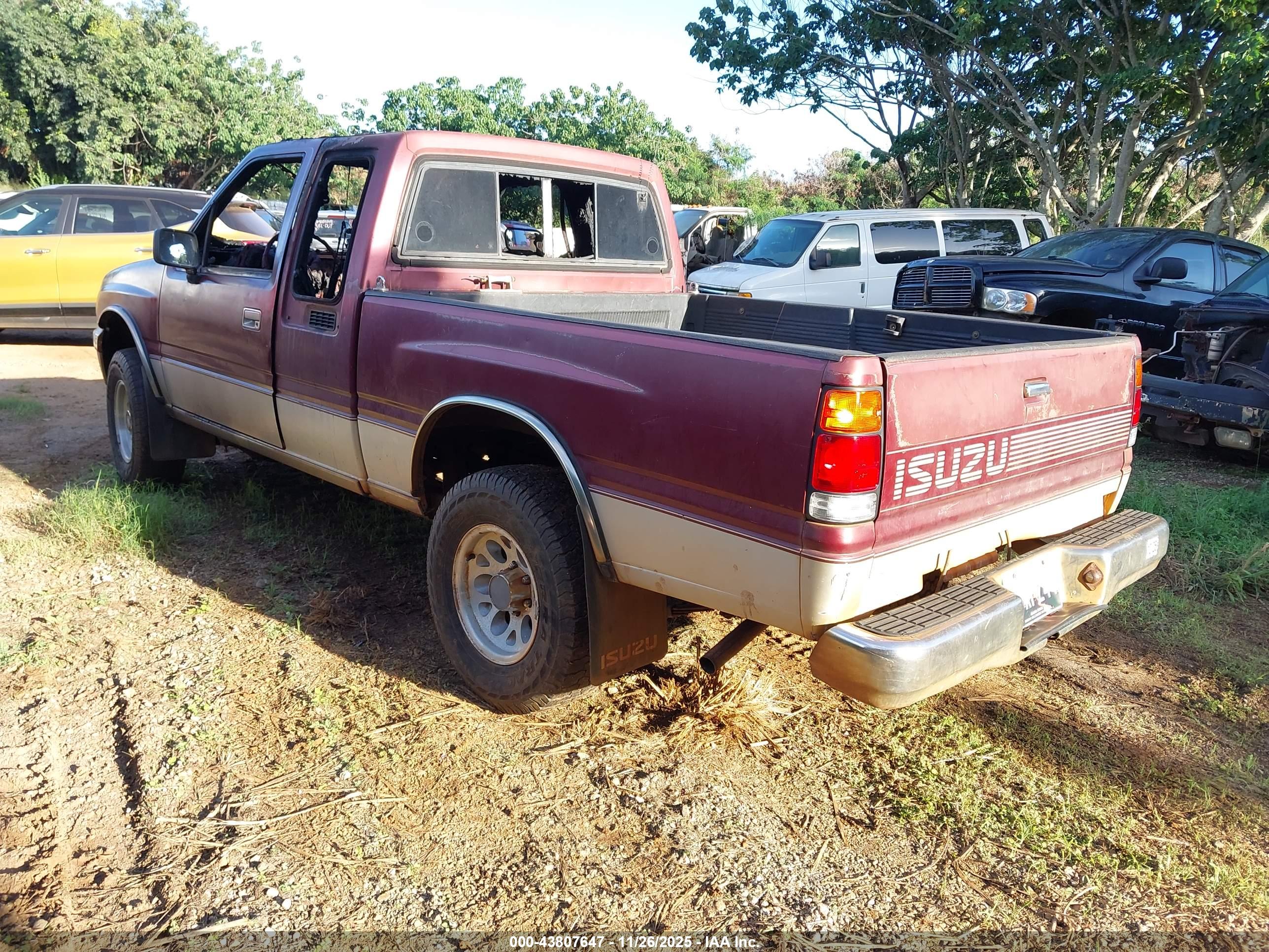 ISUZU CONVENTIONAL image 3