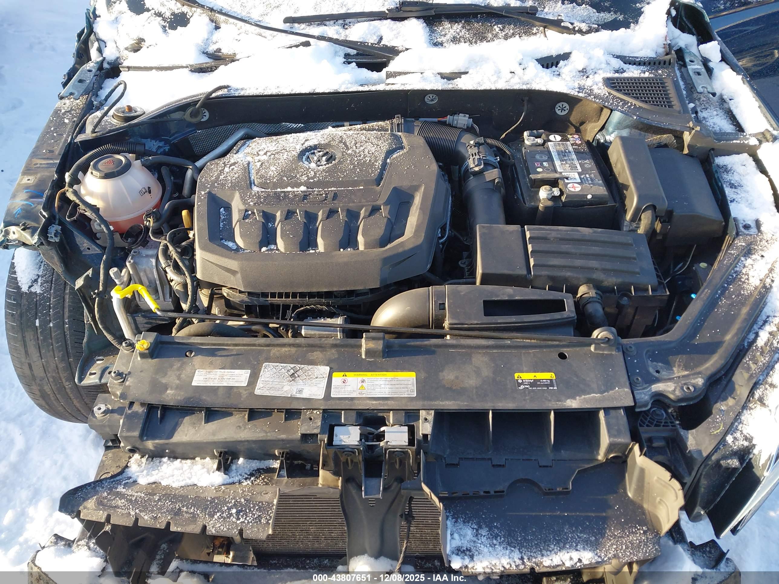 VOLKSWAGEN PASSAT image 10