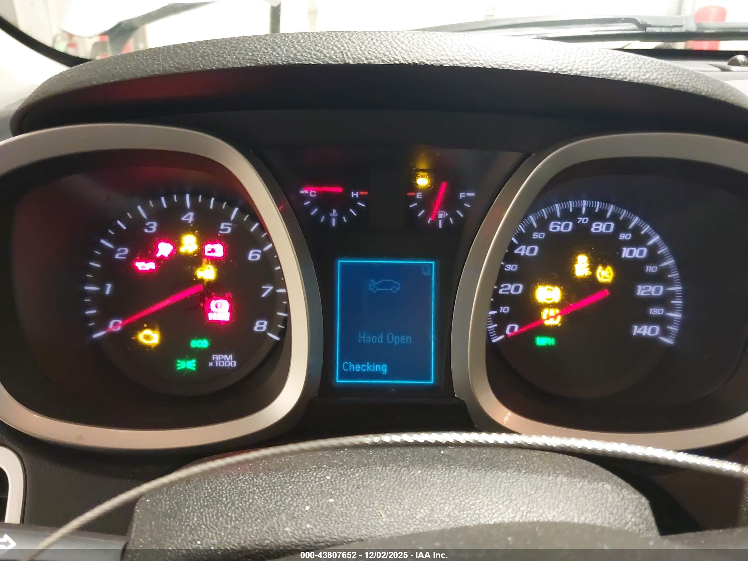 CHEVROLET EQUINOX image 7