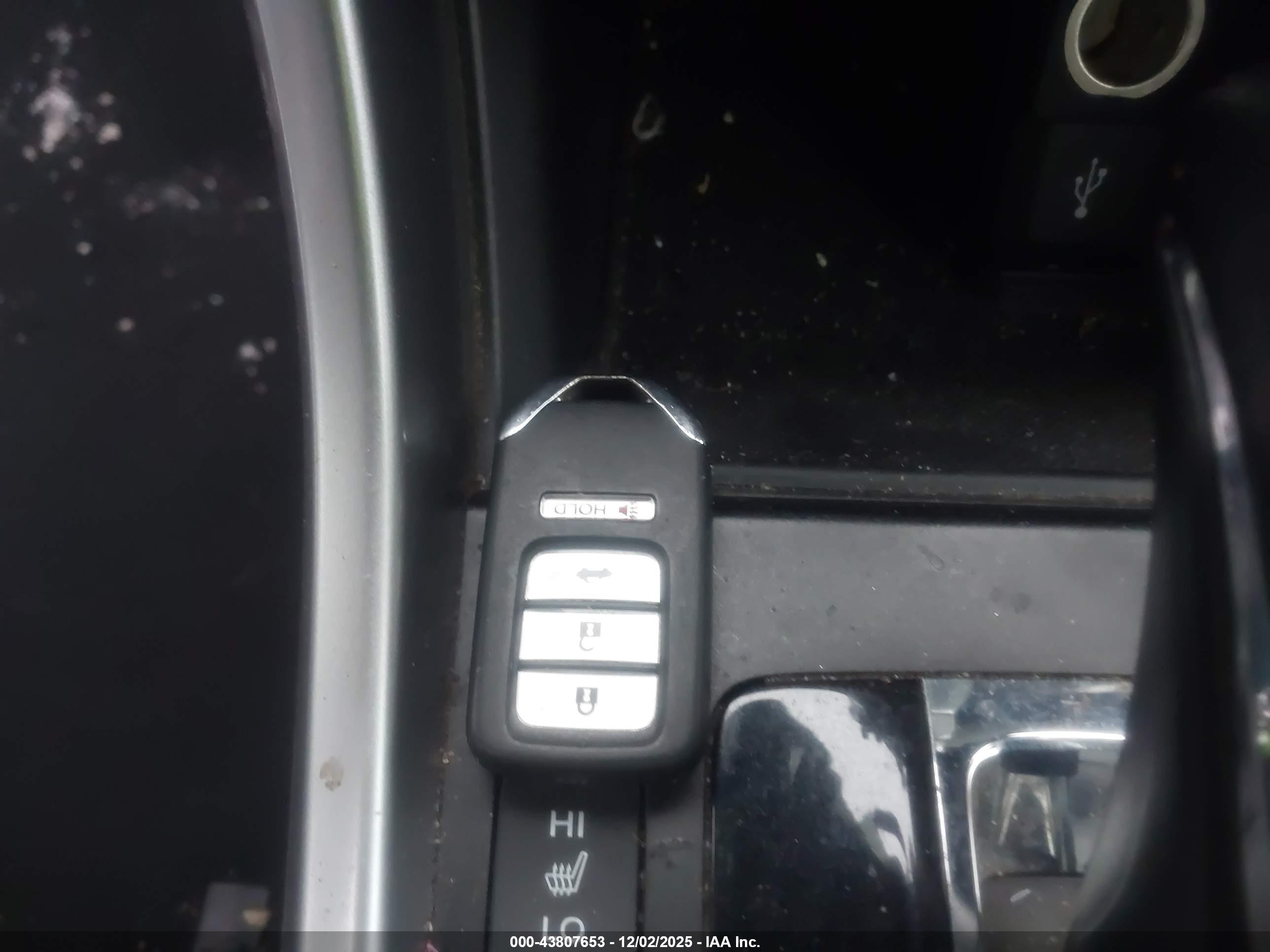 HONDA ACCORD image 11