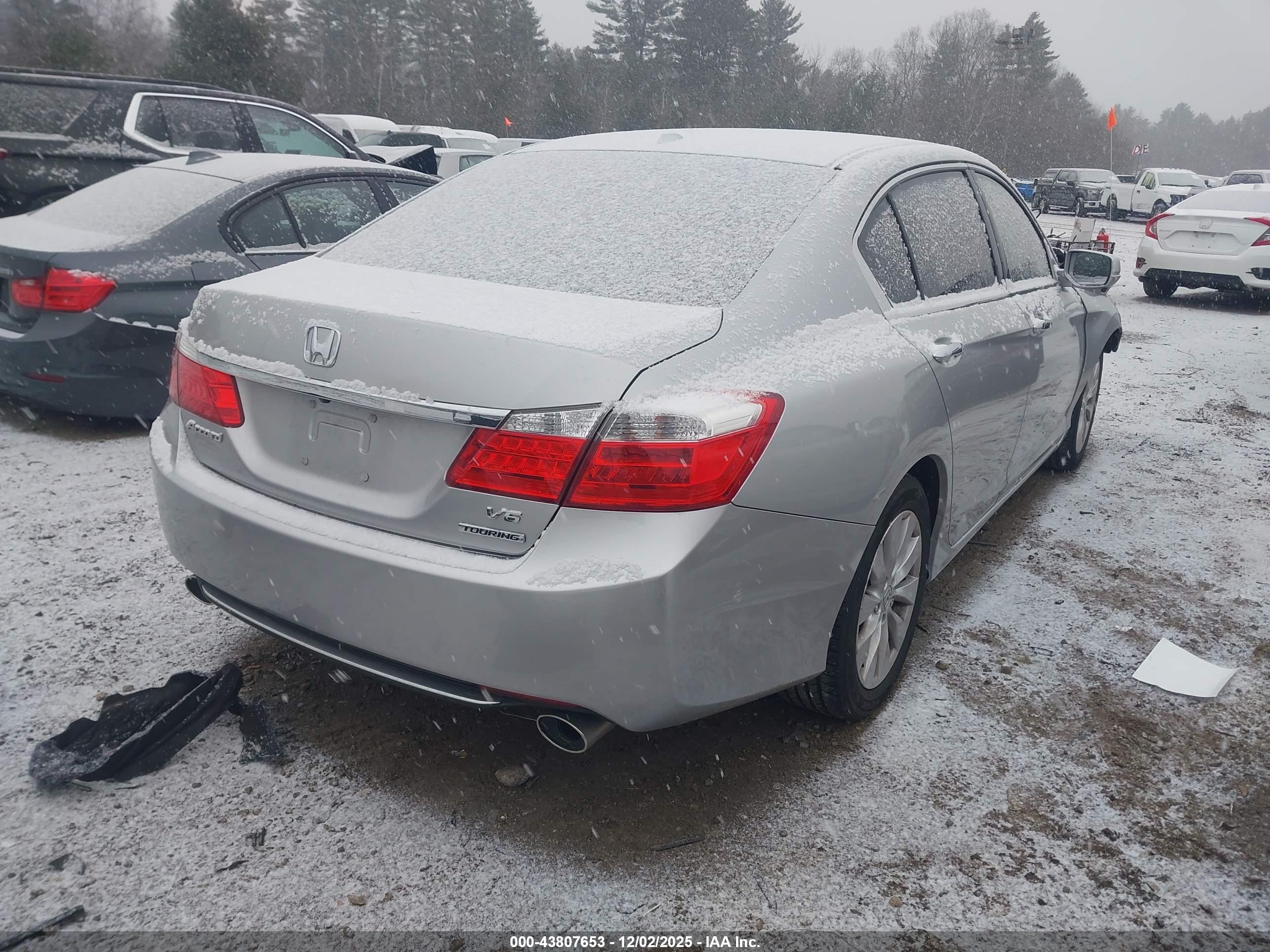 HONDA ACCORD image 4