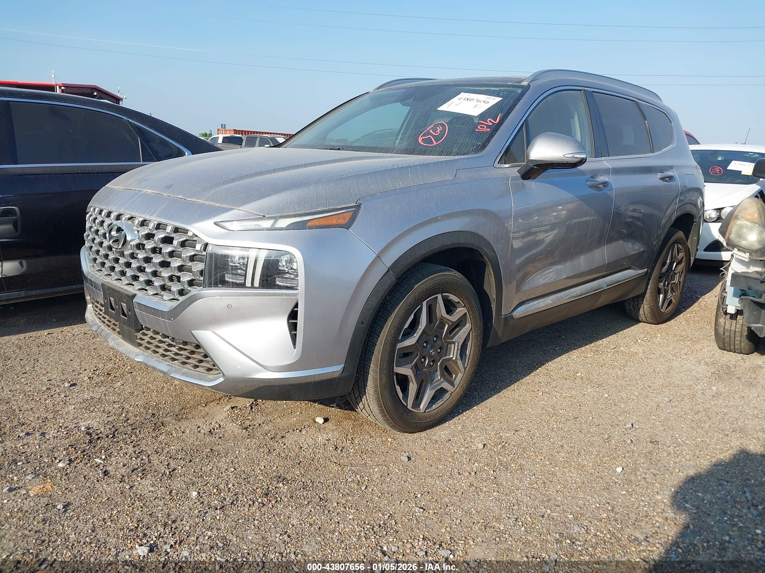 HYUNDAI SANTA image 2