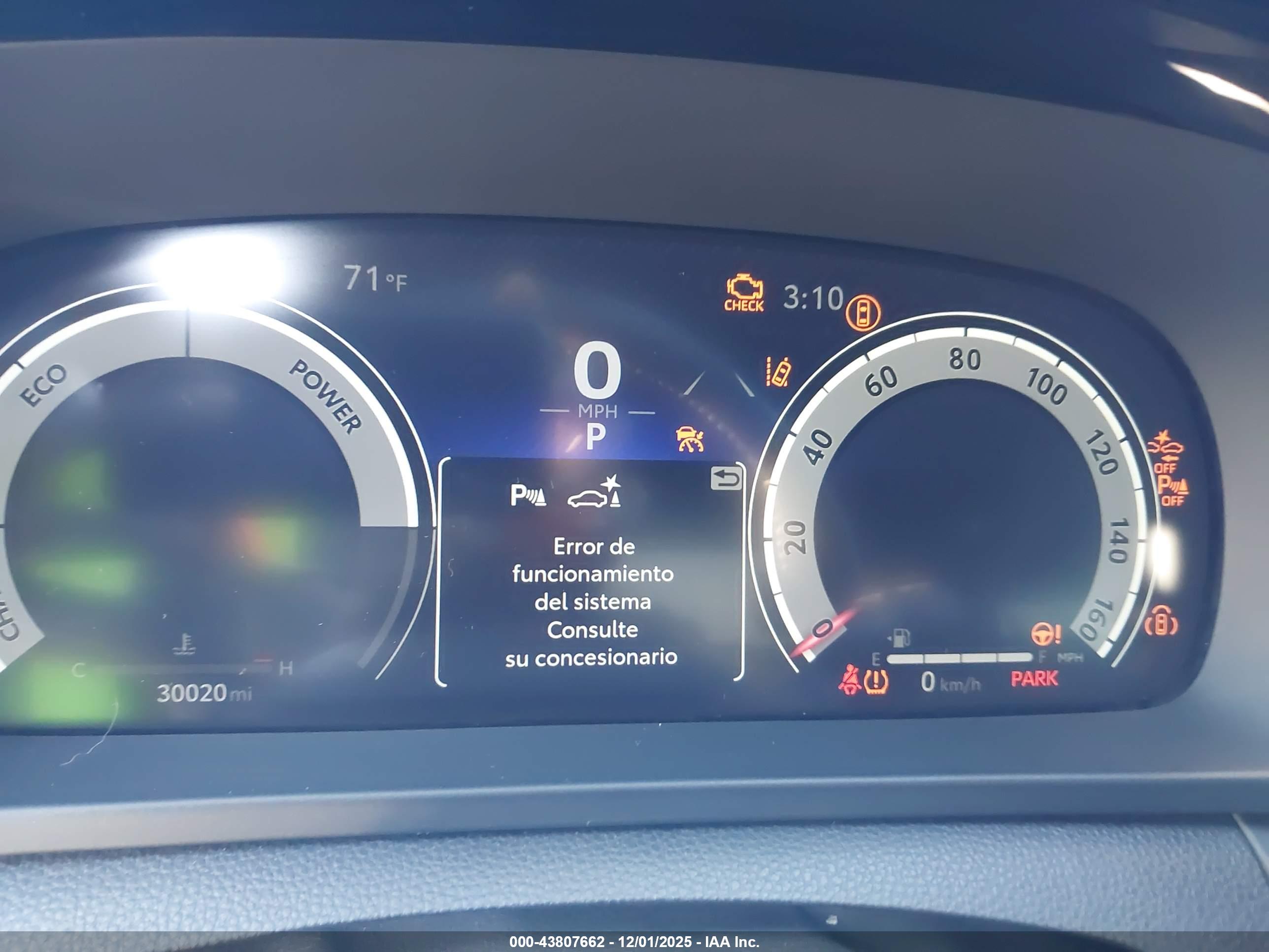 TOYOTA CROWN image 7