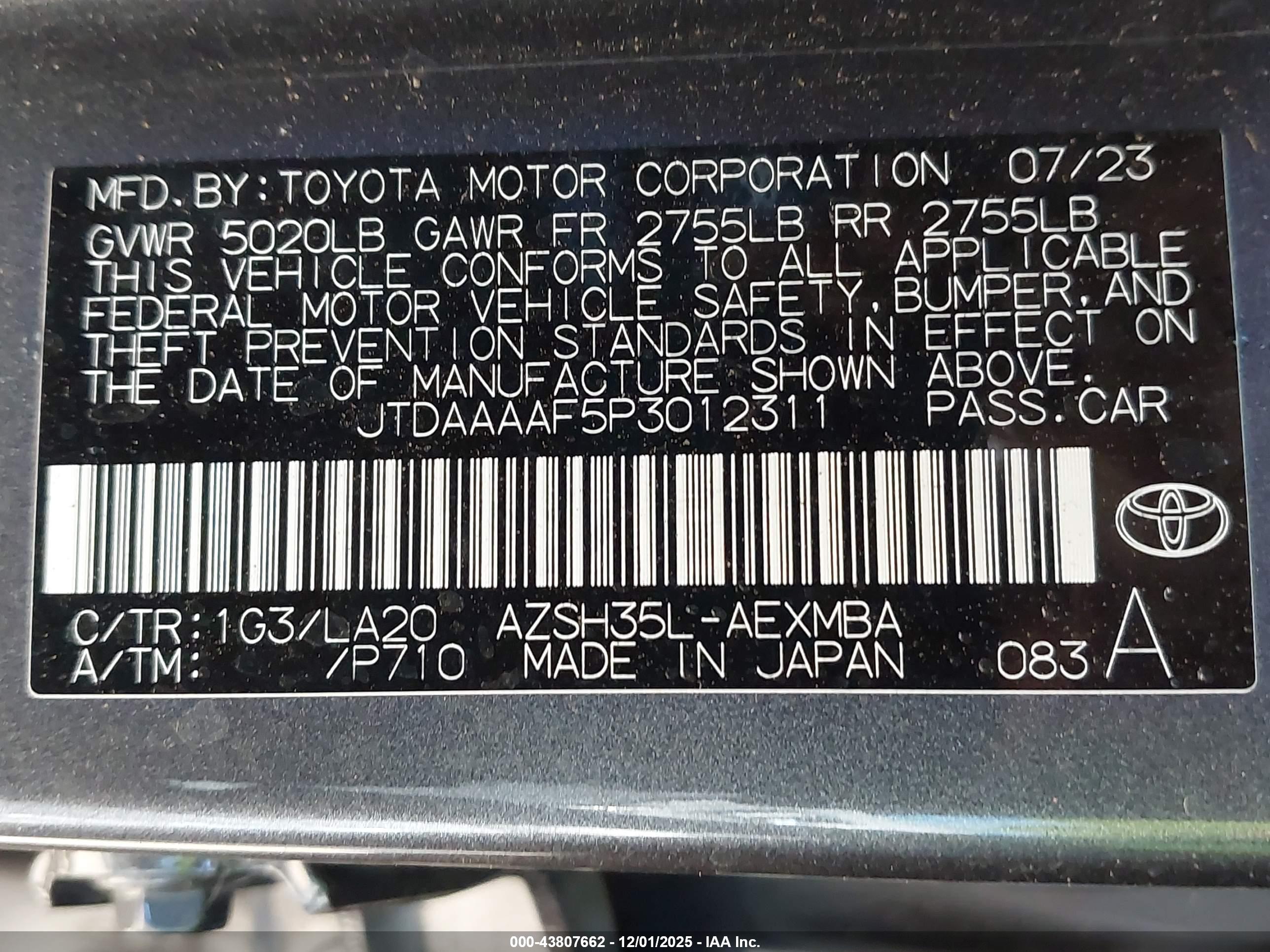 TOYOTA CROWN image 9