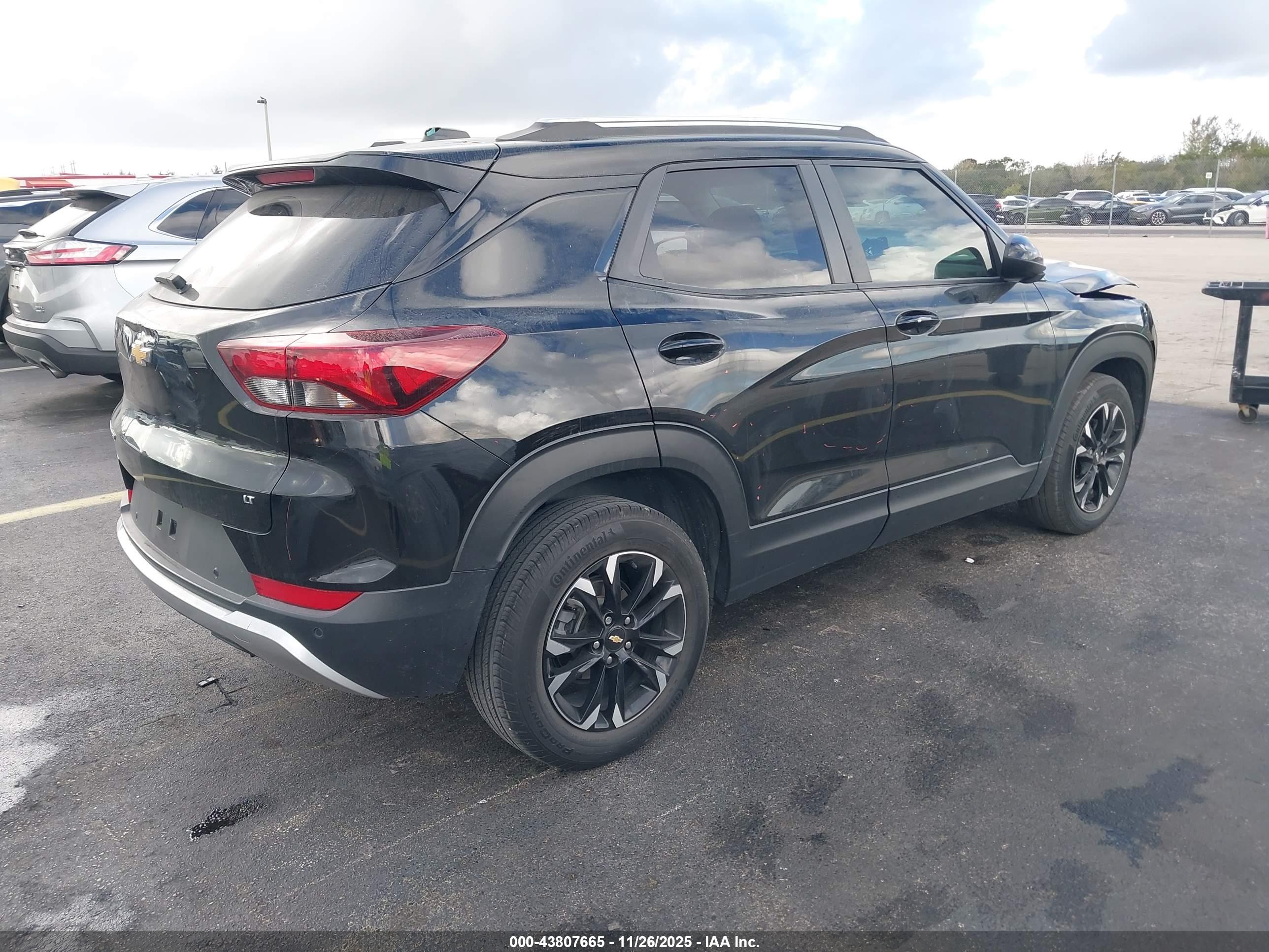 CHEVROLET TRAILBLAZER image 4