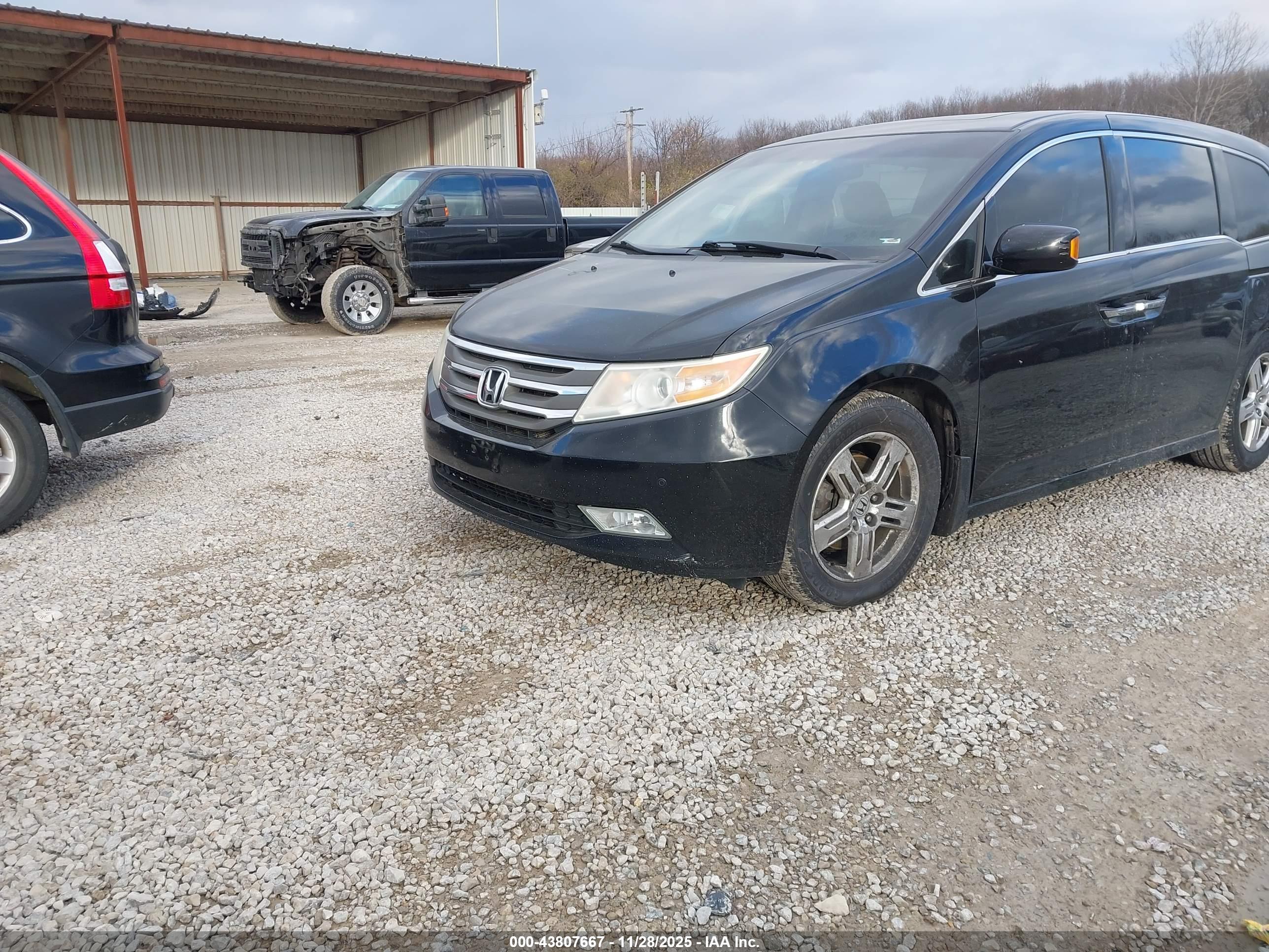 HONDA ODYSSEY image 2