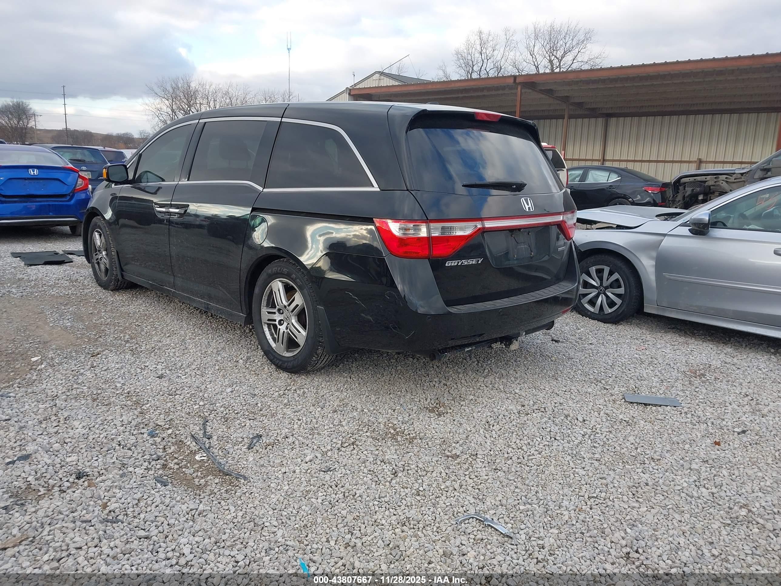 HONDA ODYSSEY image 3
