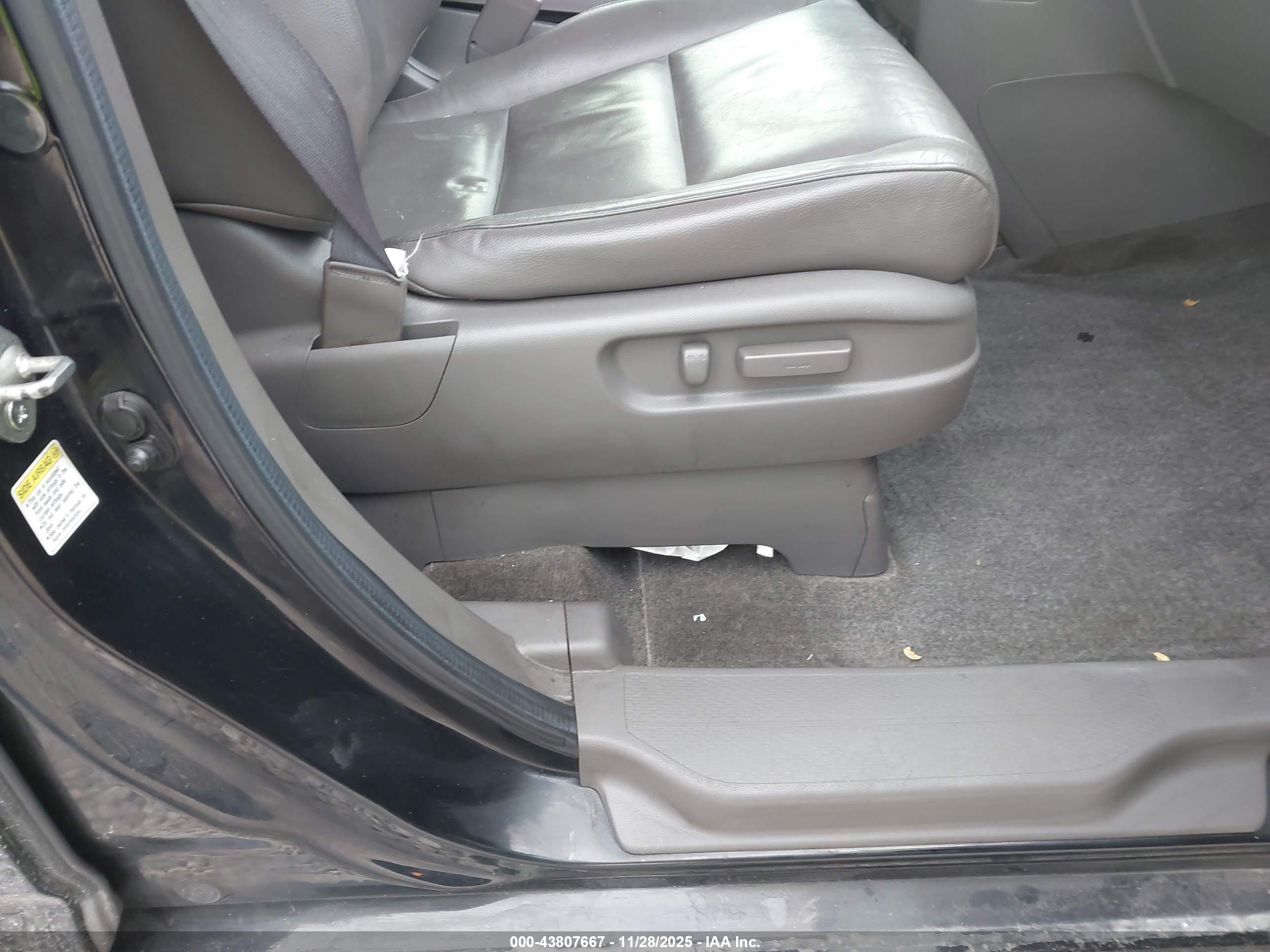 HONDA ODYSSEY image 8