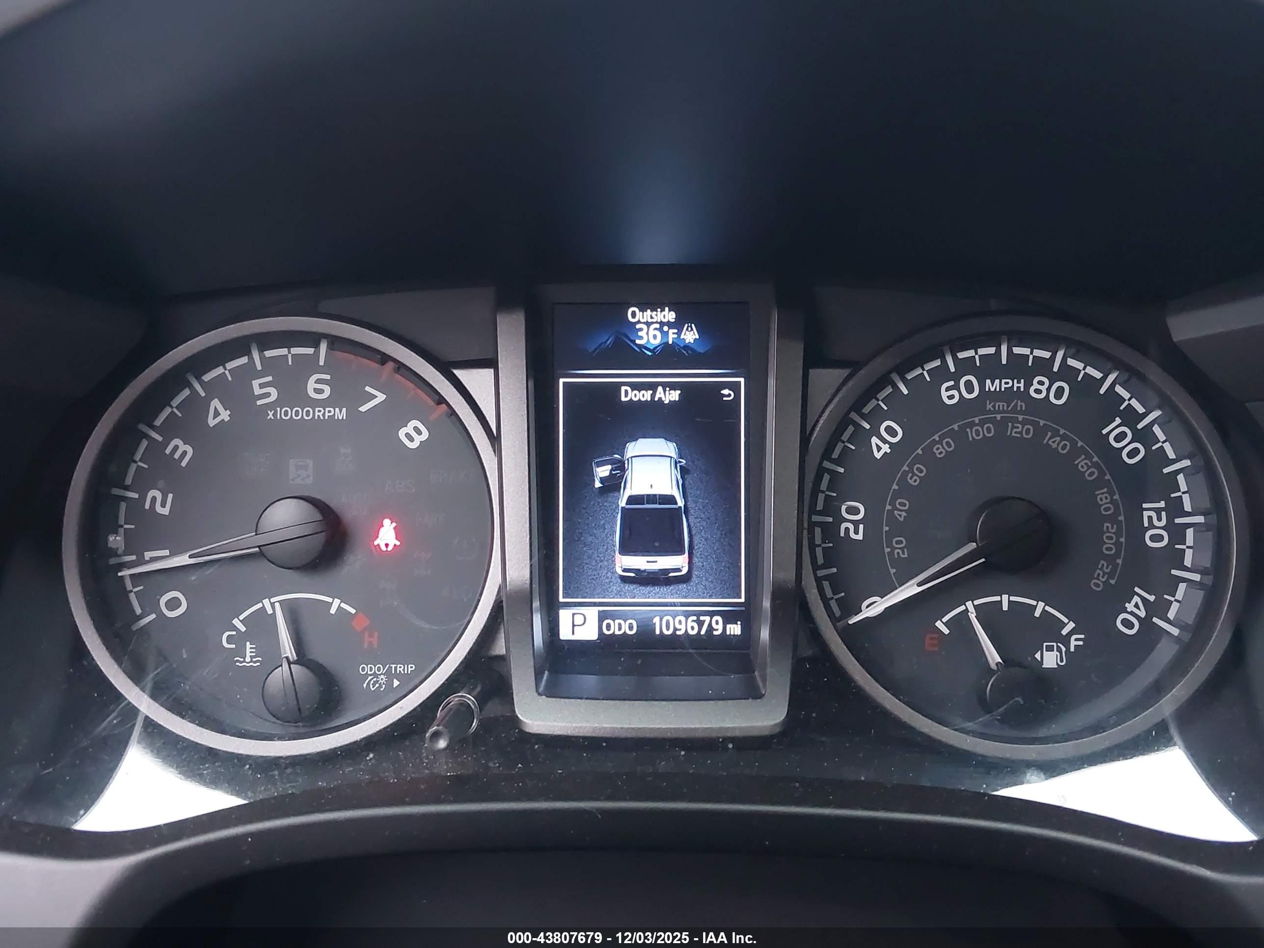 TOYOTA TACOMA image 7