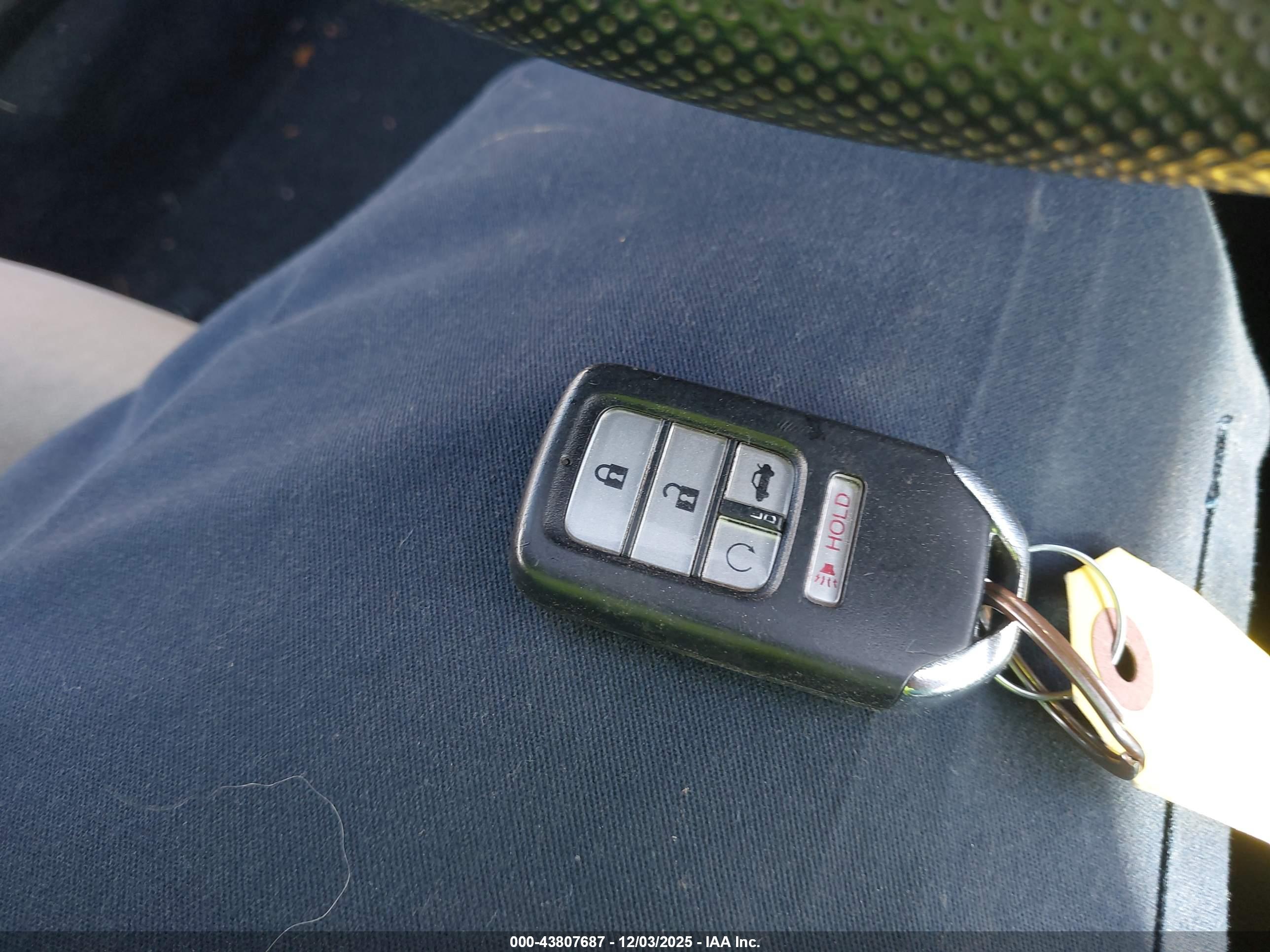 HONDA CIVIC image 11