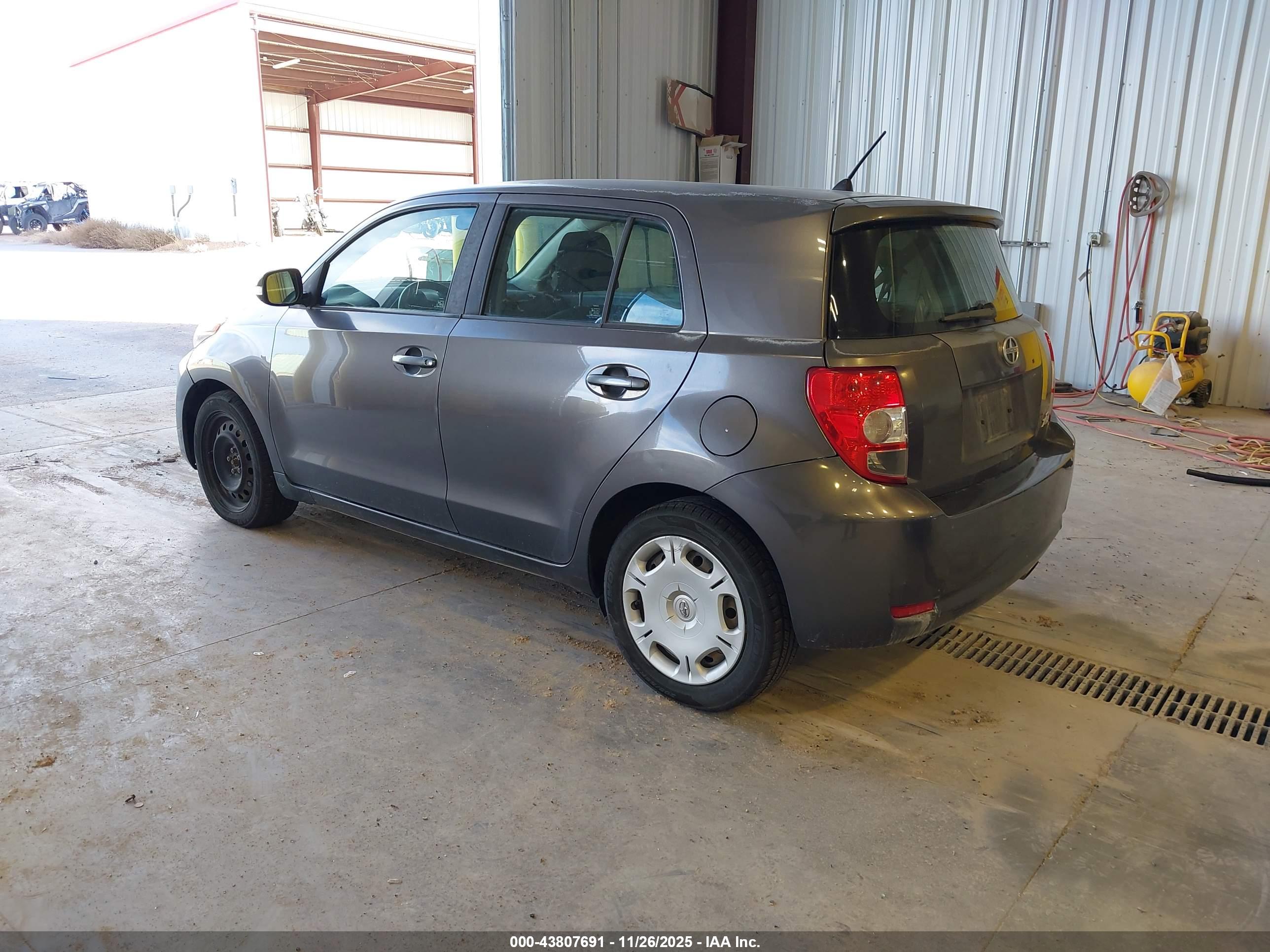 SCION XD image 3