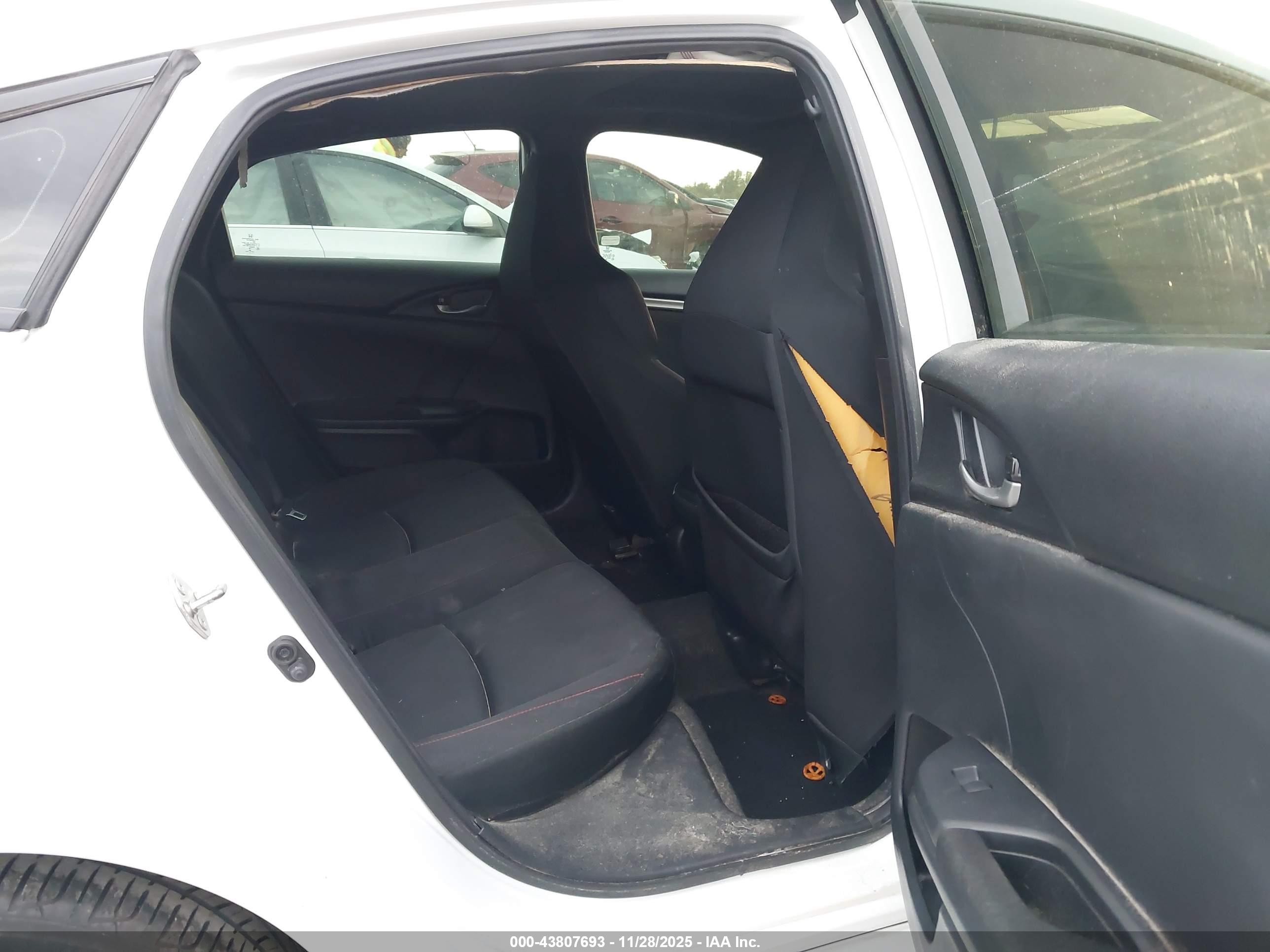 HONDA CIVIC image 8