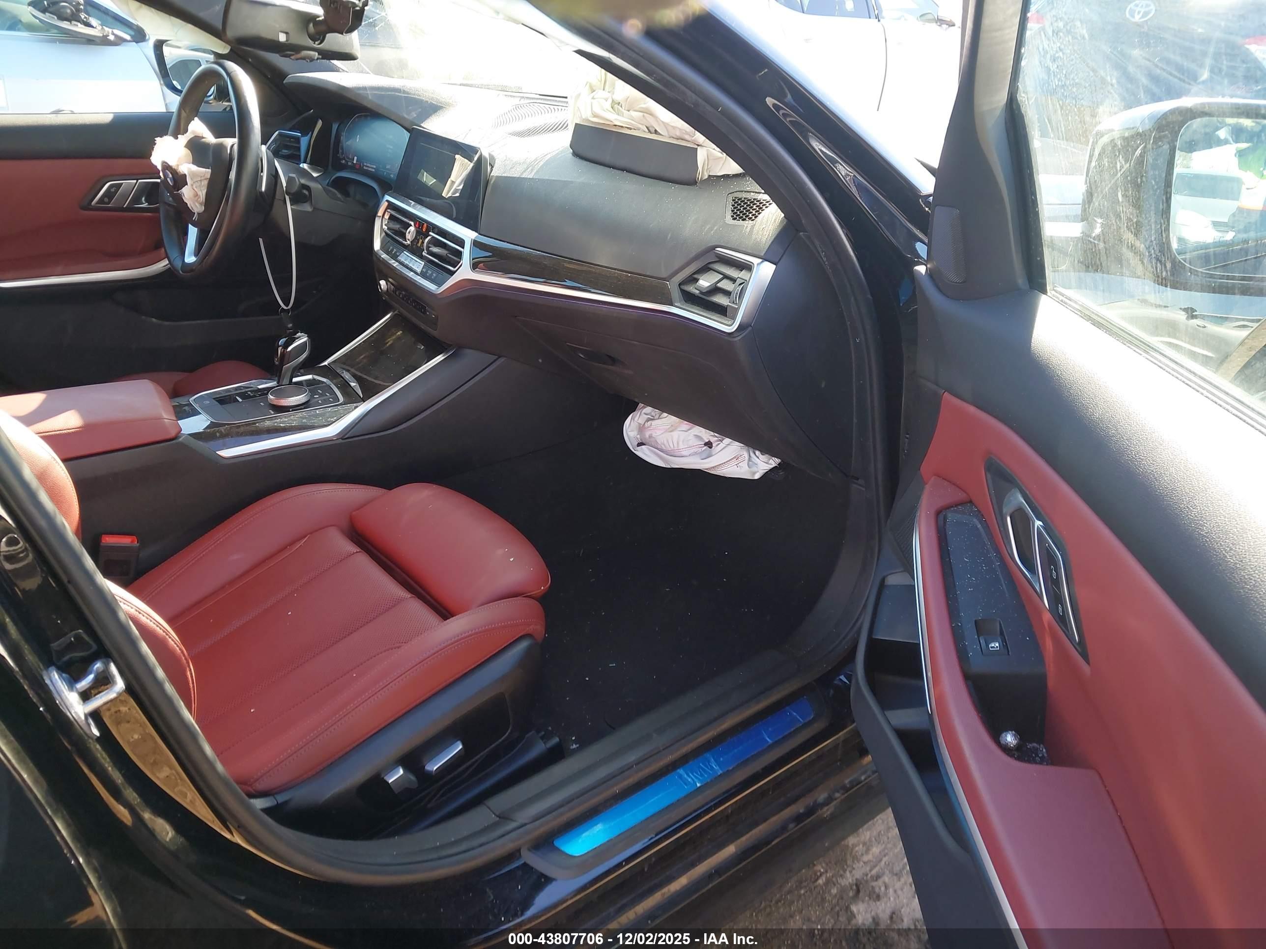 BMW 330I image 5