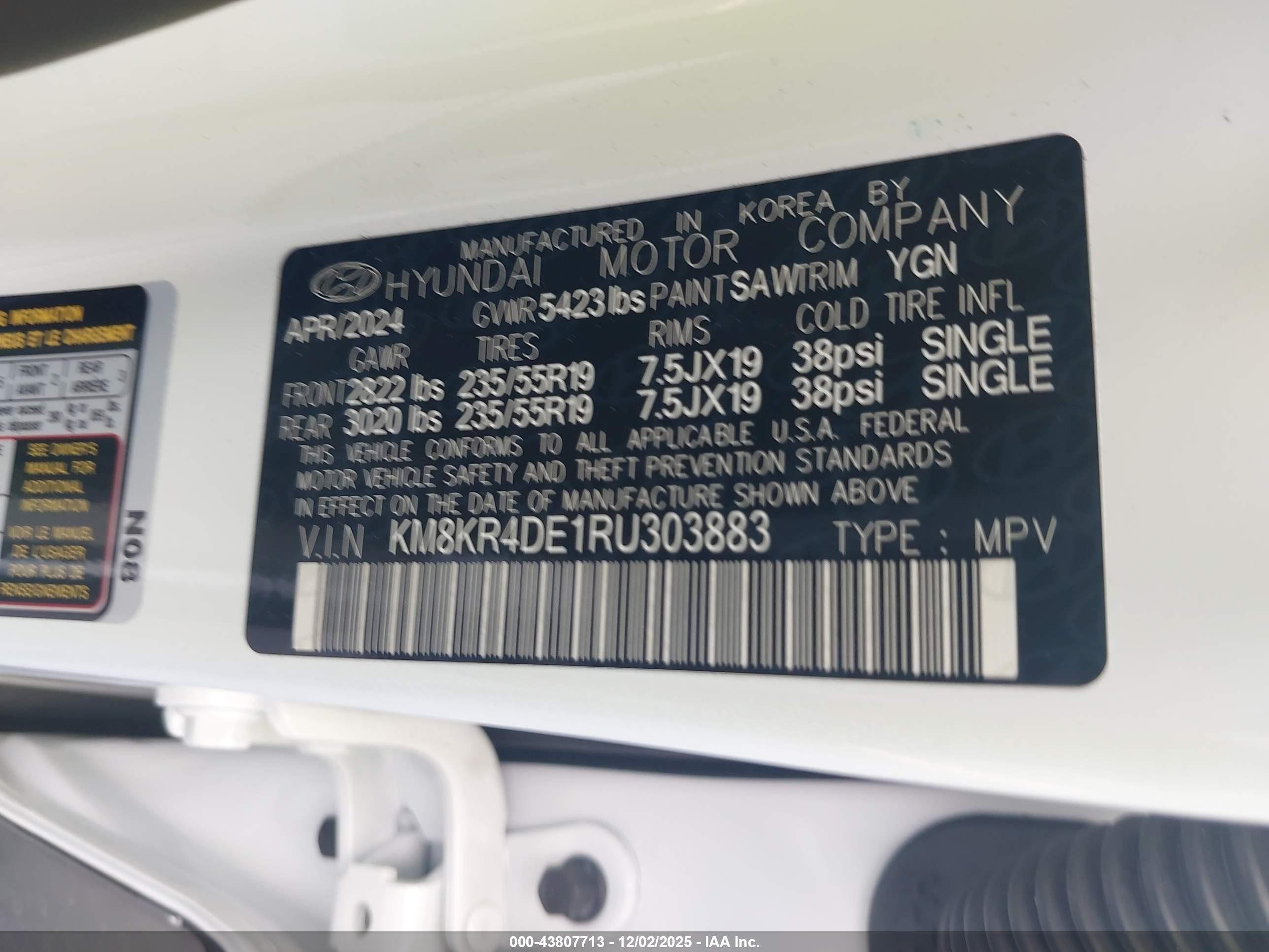 HYUNDAI IONIQ image 9