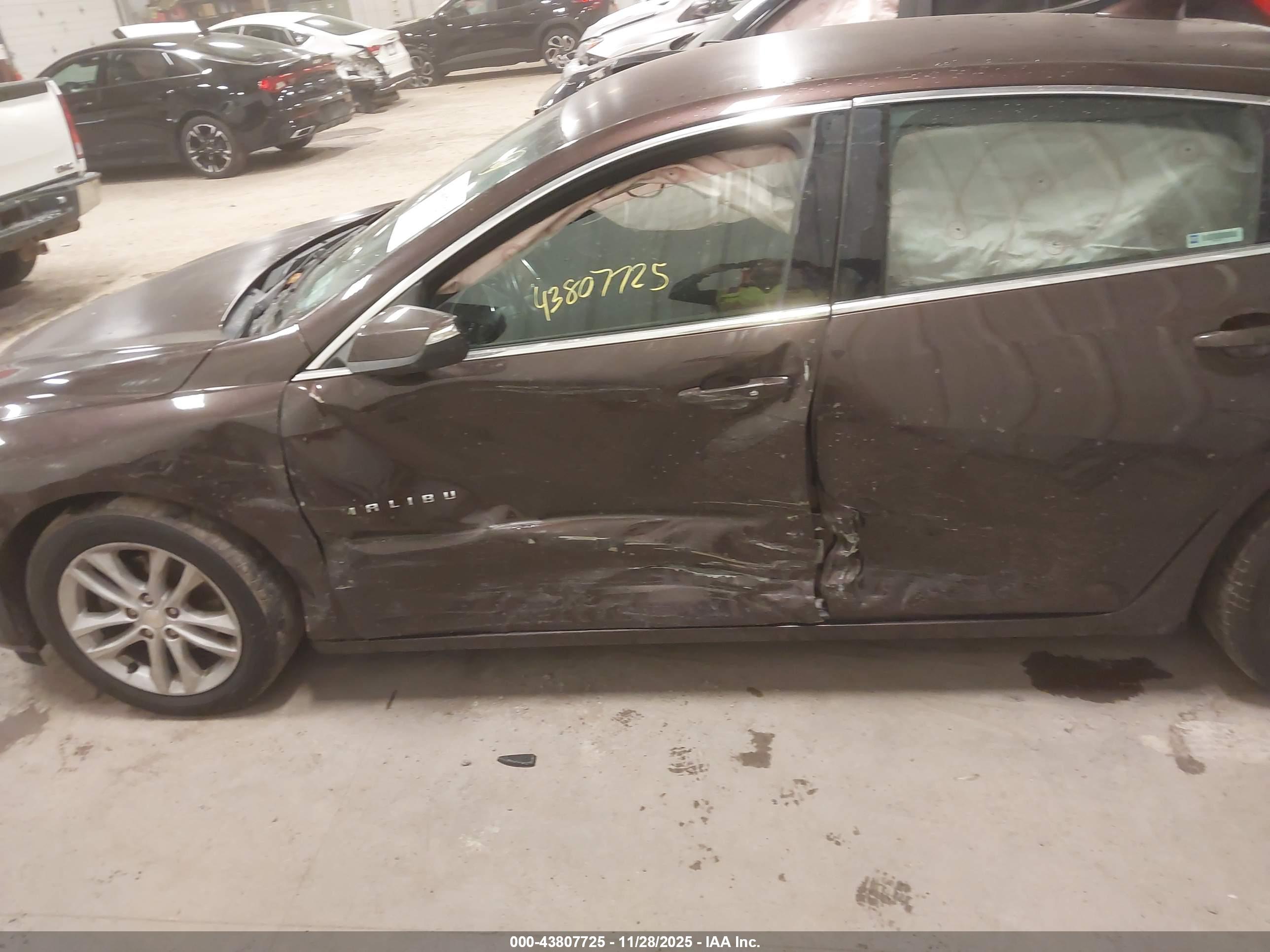 CHEVROLET MALIBU image 6