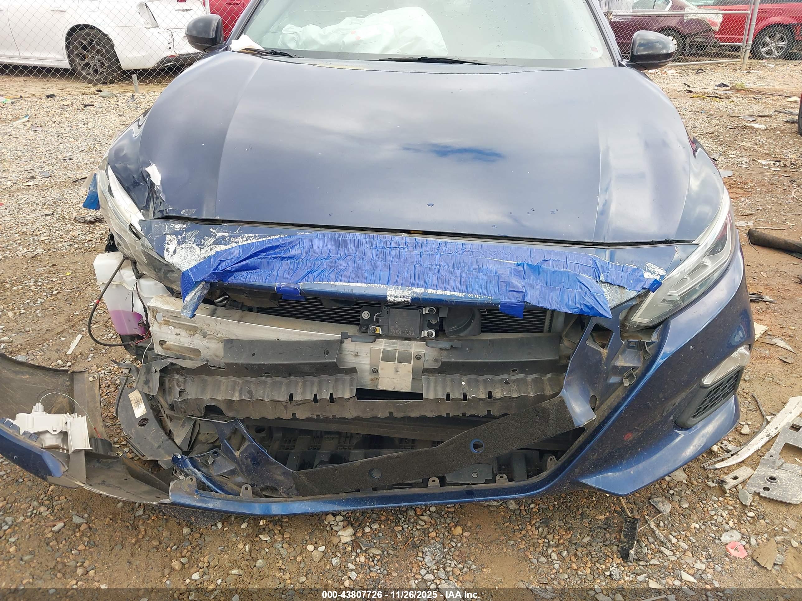 NISSAN ALTIMA image 6