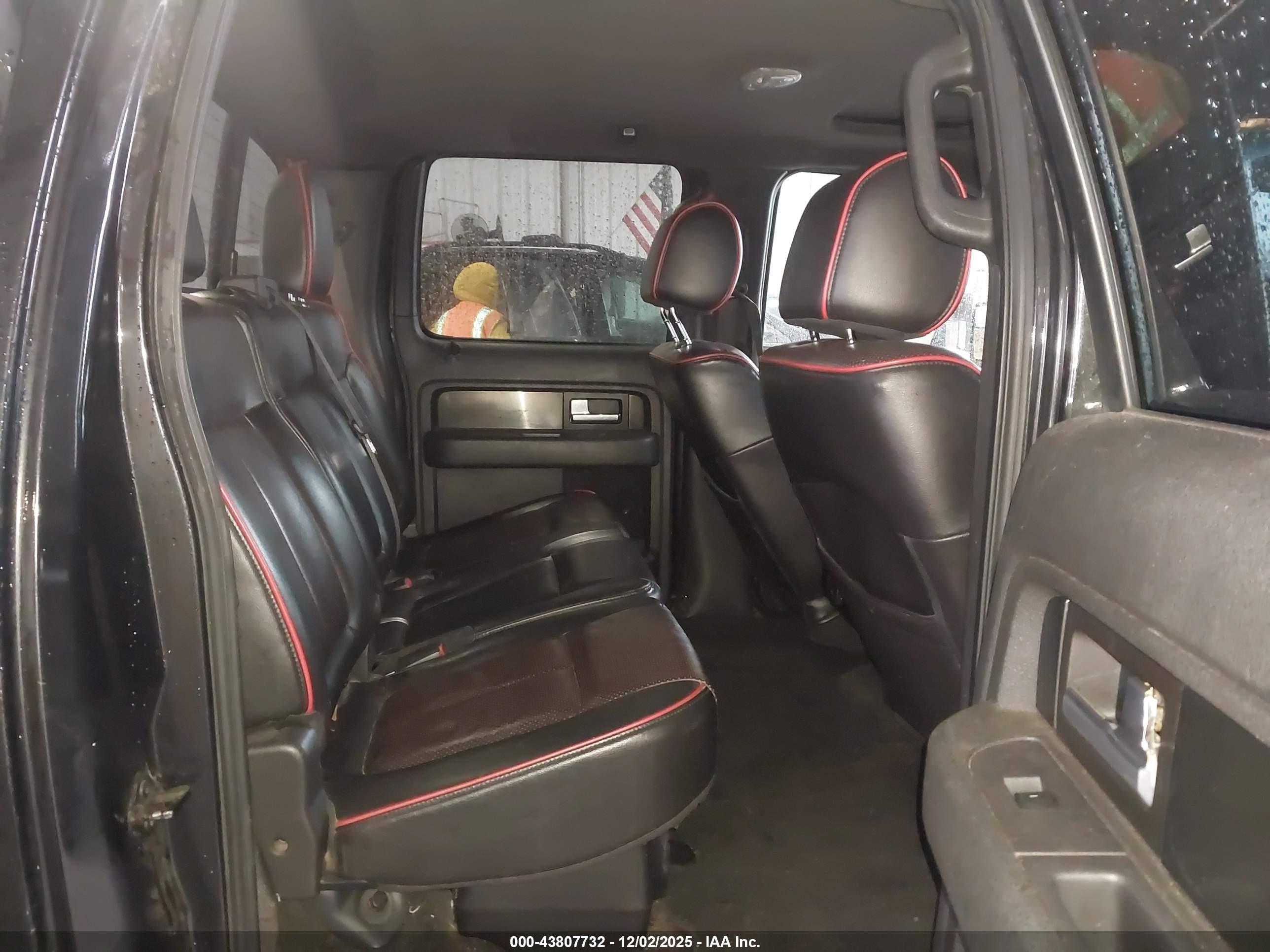 FORD F-150 image 8
