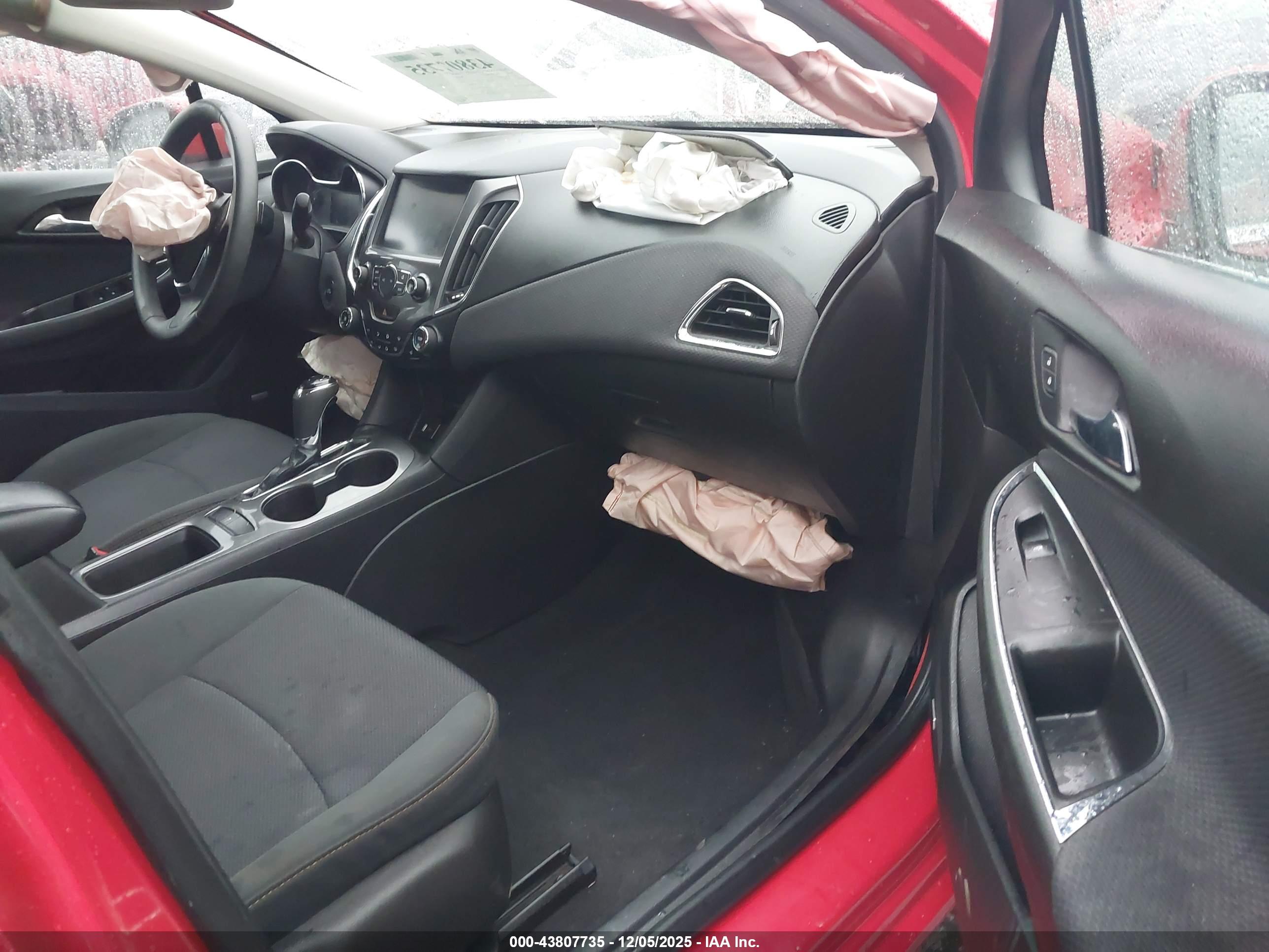CHEVROLET CRUZE image 5