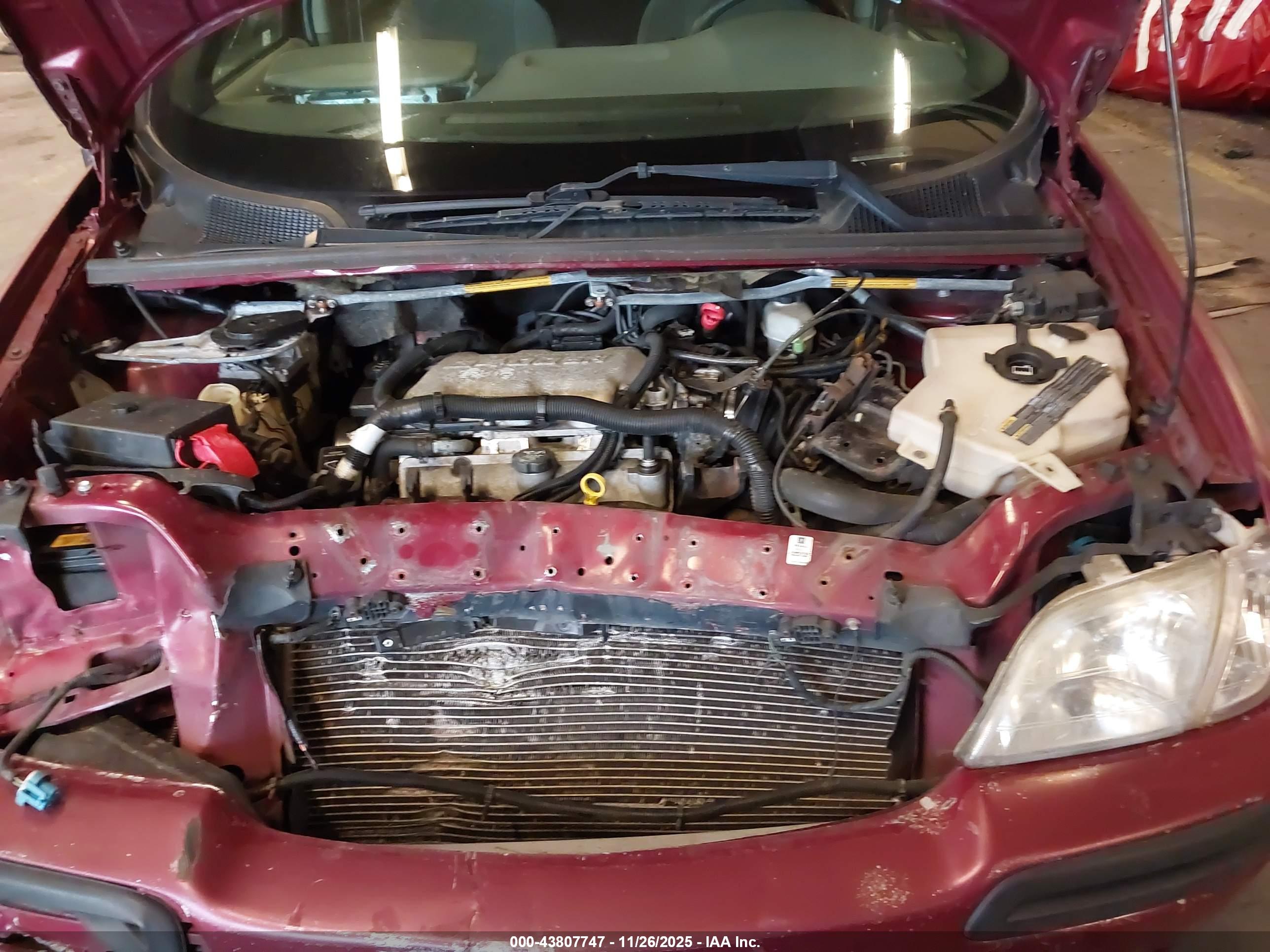 CHEVROLET VENTURE image 10