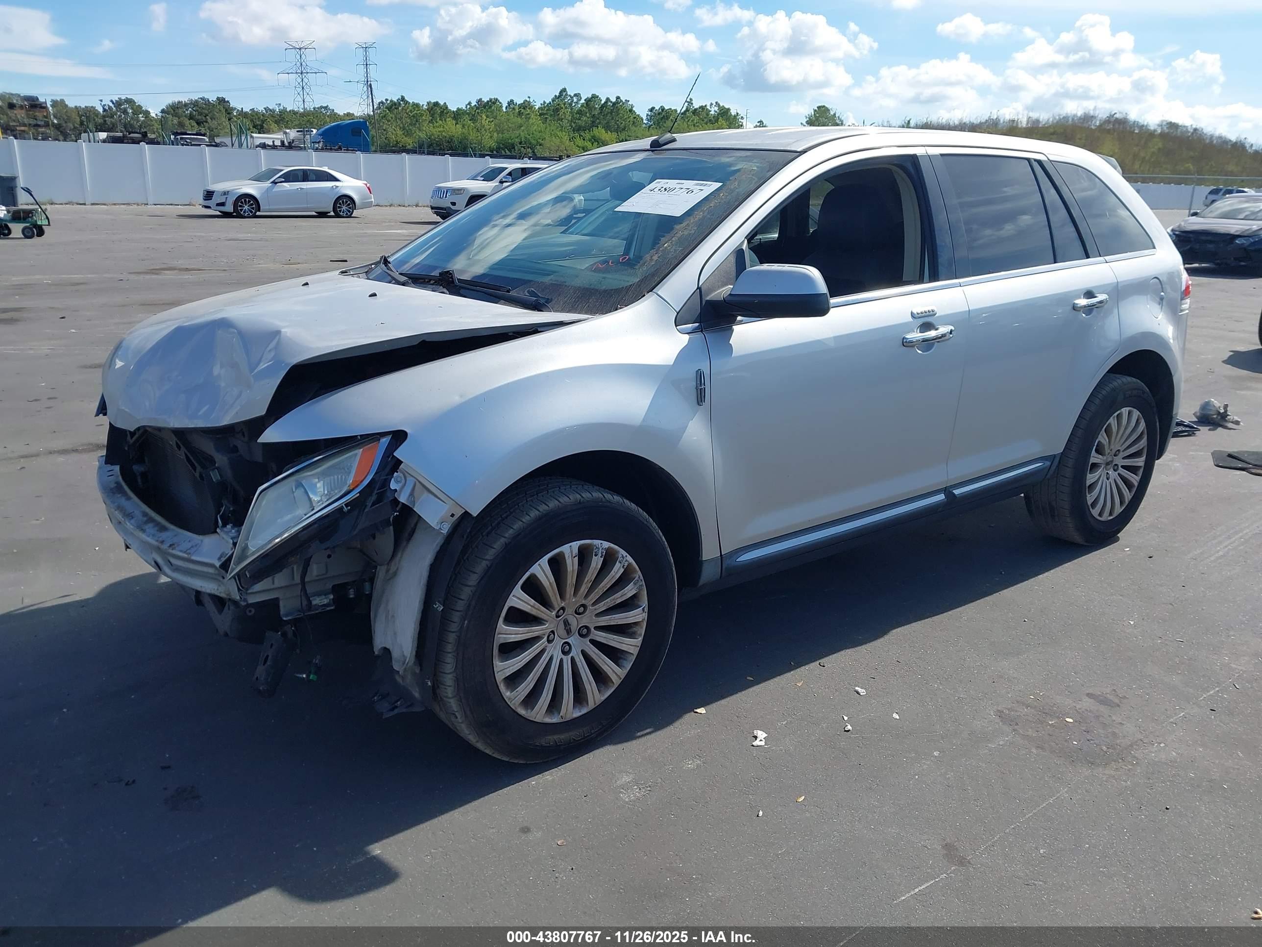 LINCOLN MKX image 2