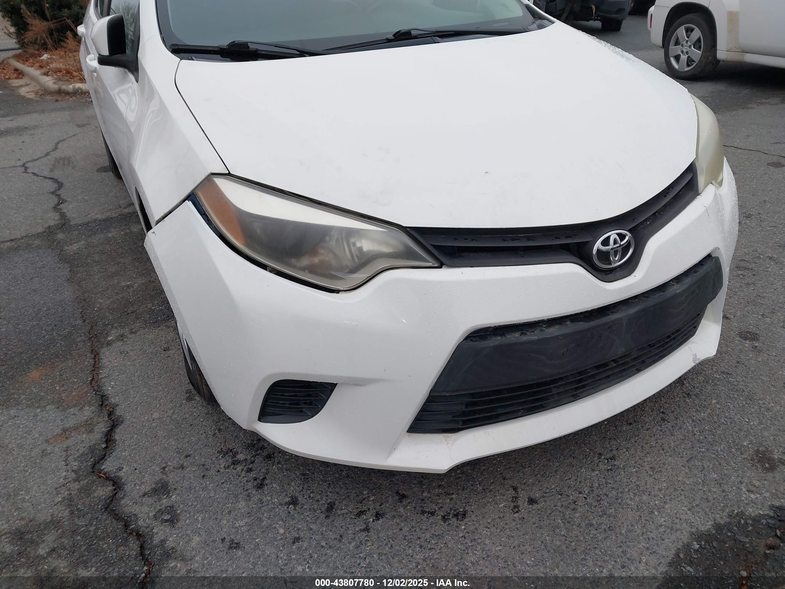 TOYOTA COROLLA image 6
