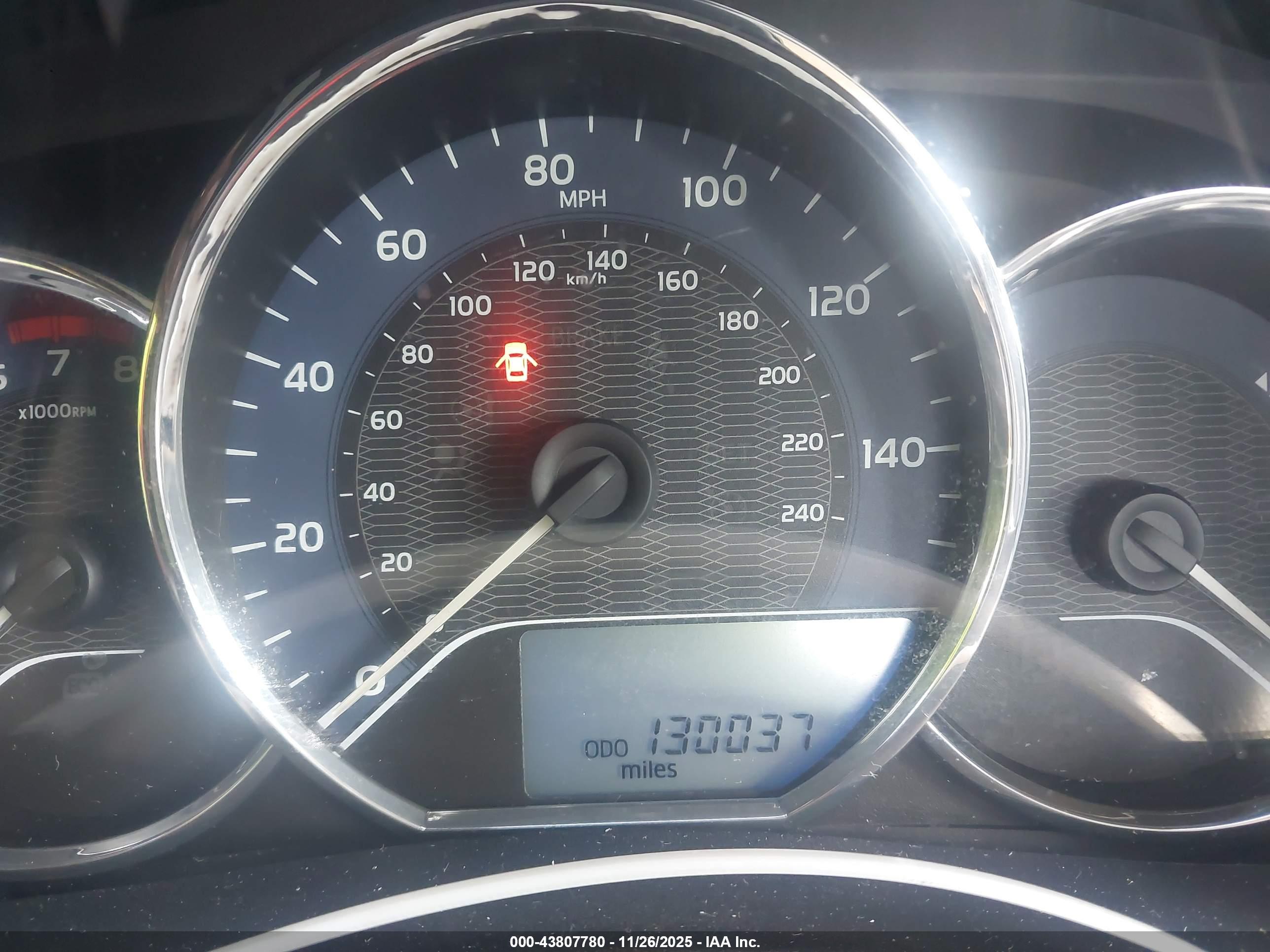TOYOTA COROLLA image 7