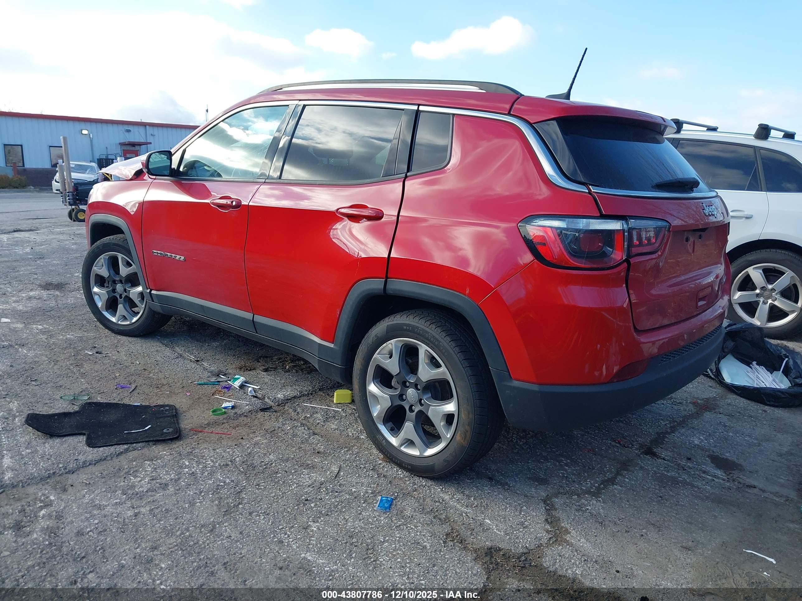 JEEP COMPASS image 3