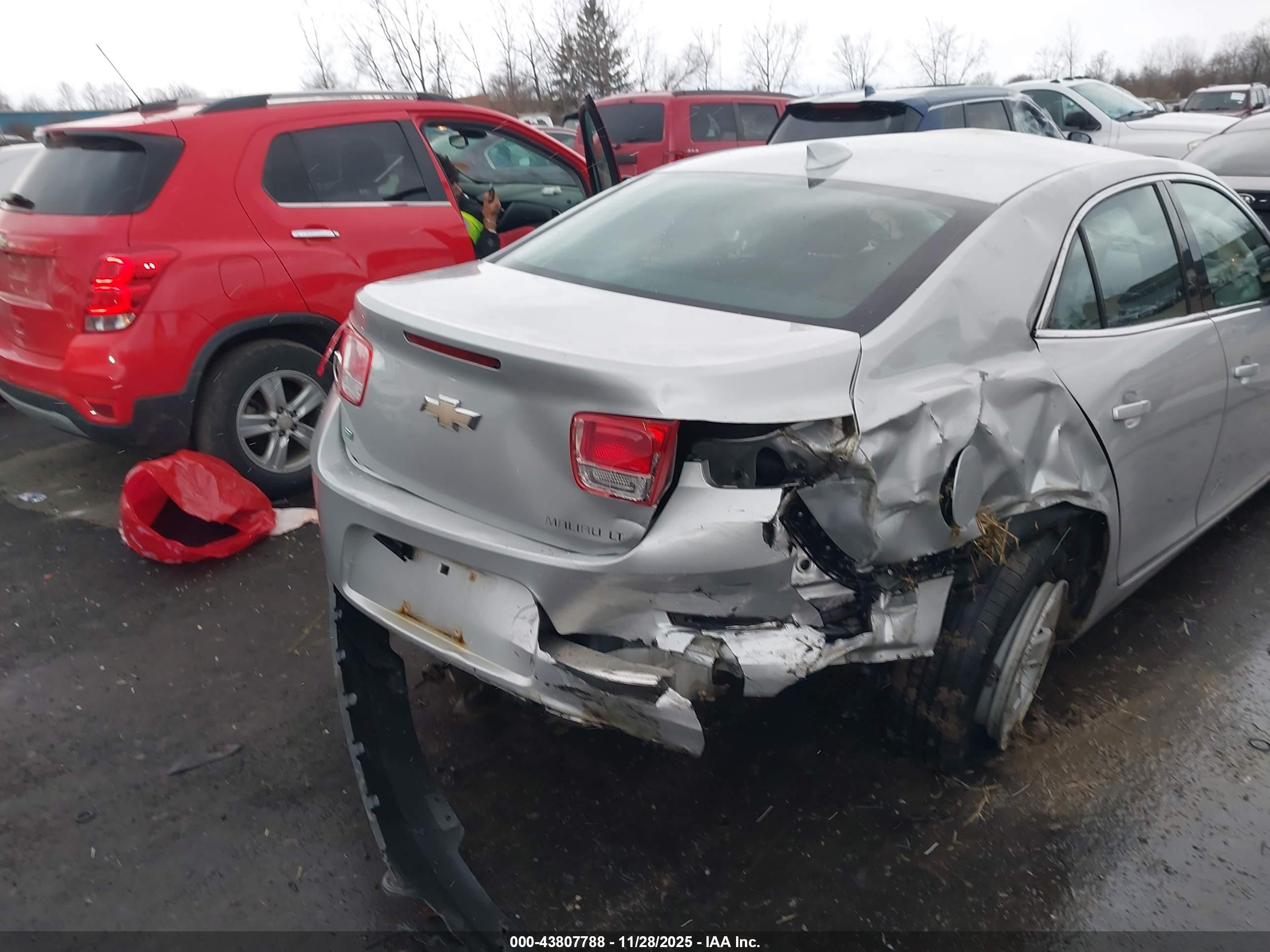 CHEVROLET MALIBU image 6