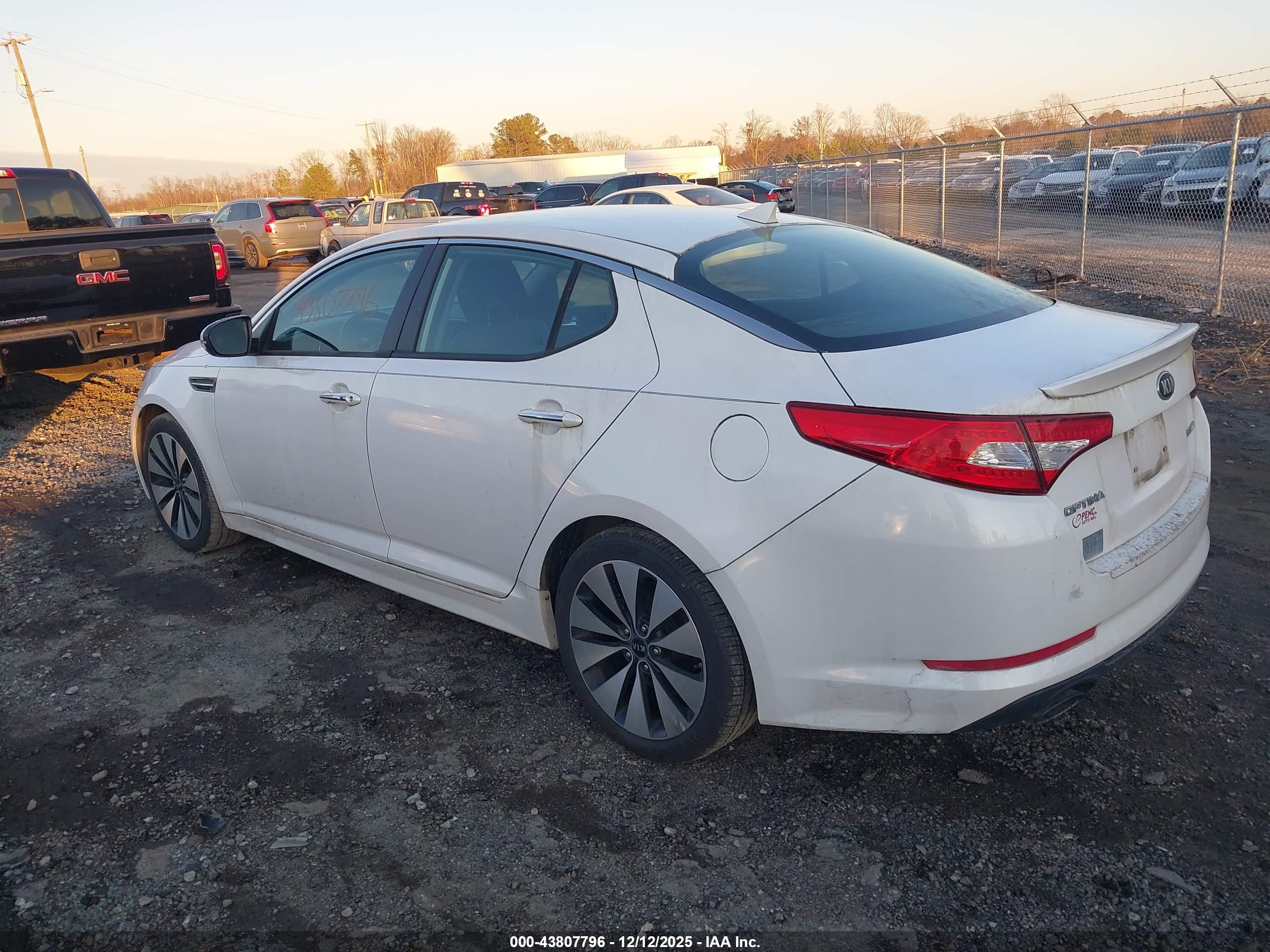 KIA OPTIMA image 3