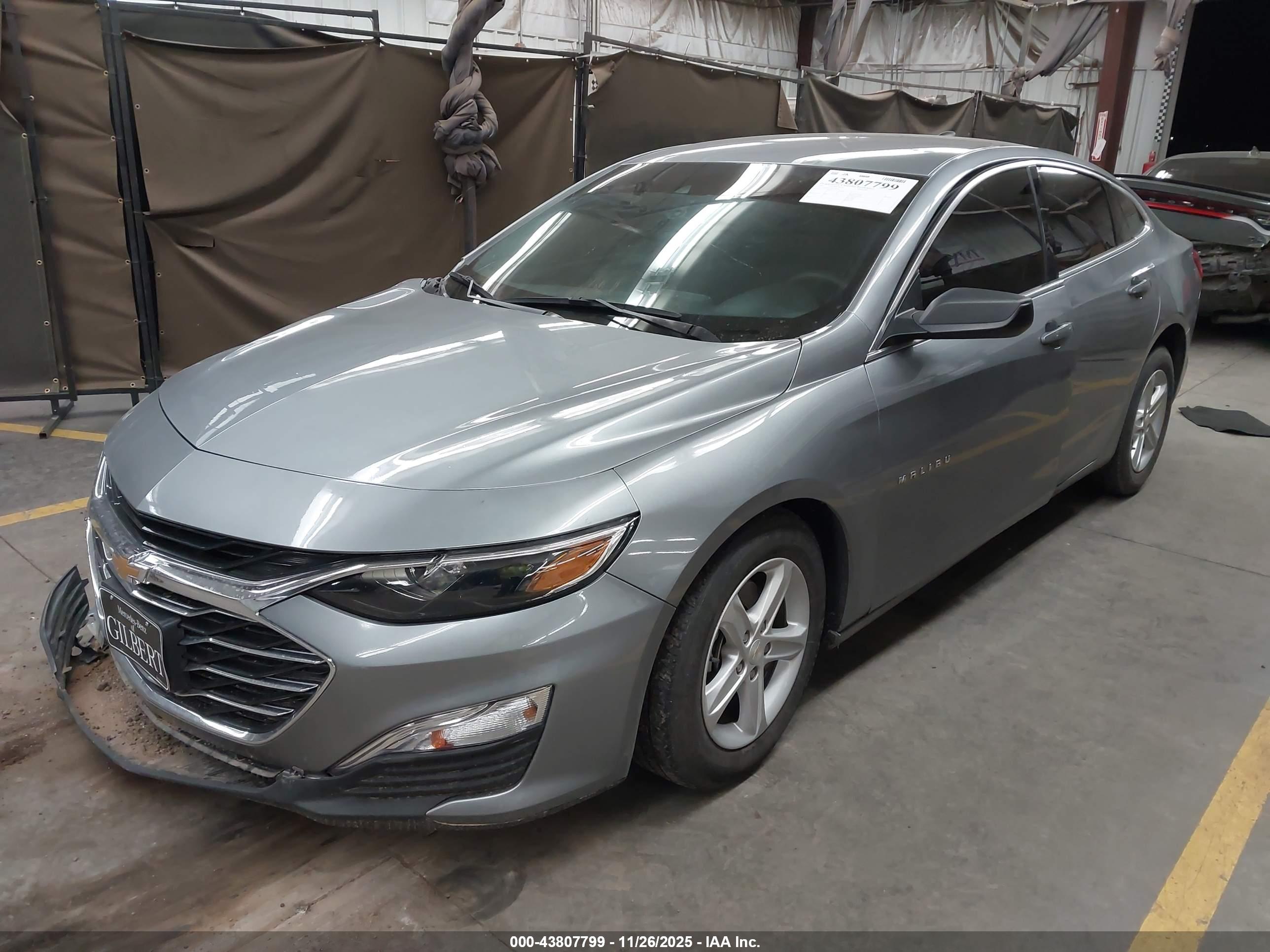 CHEVROLET MALIBU image 2